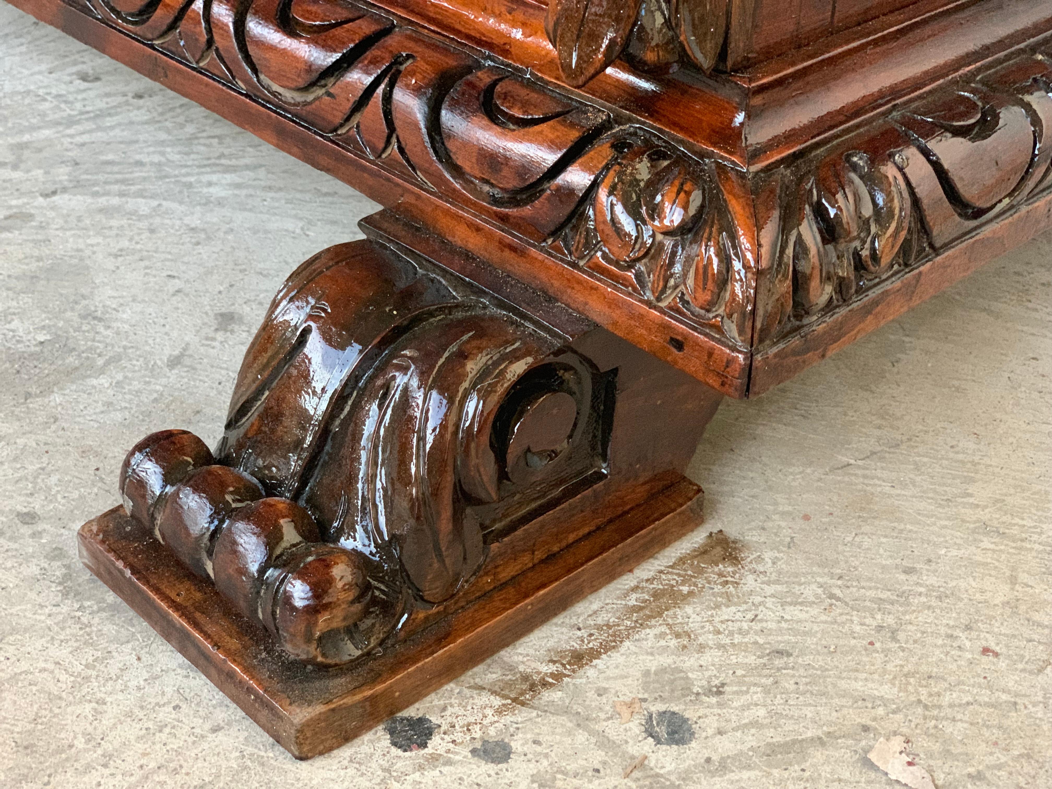 Catalan Baroque Carved Walnut Cassone or Trunk, 18th Century For Sale 6