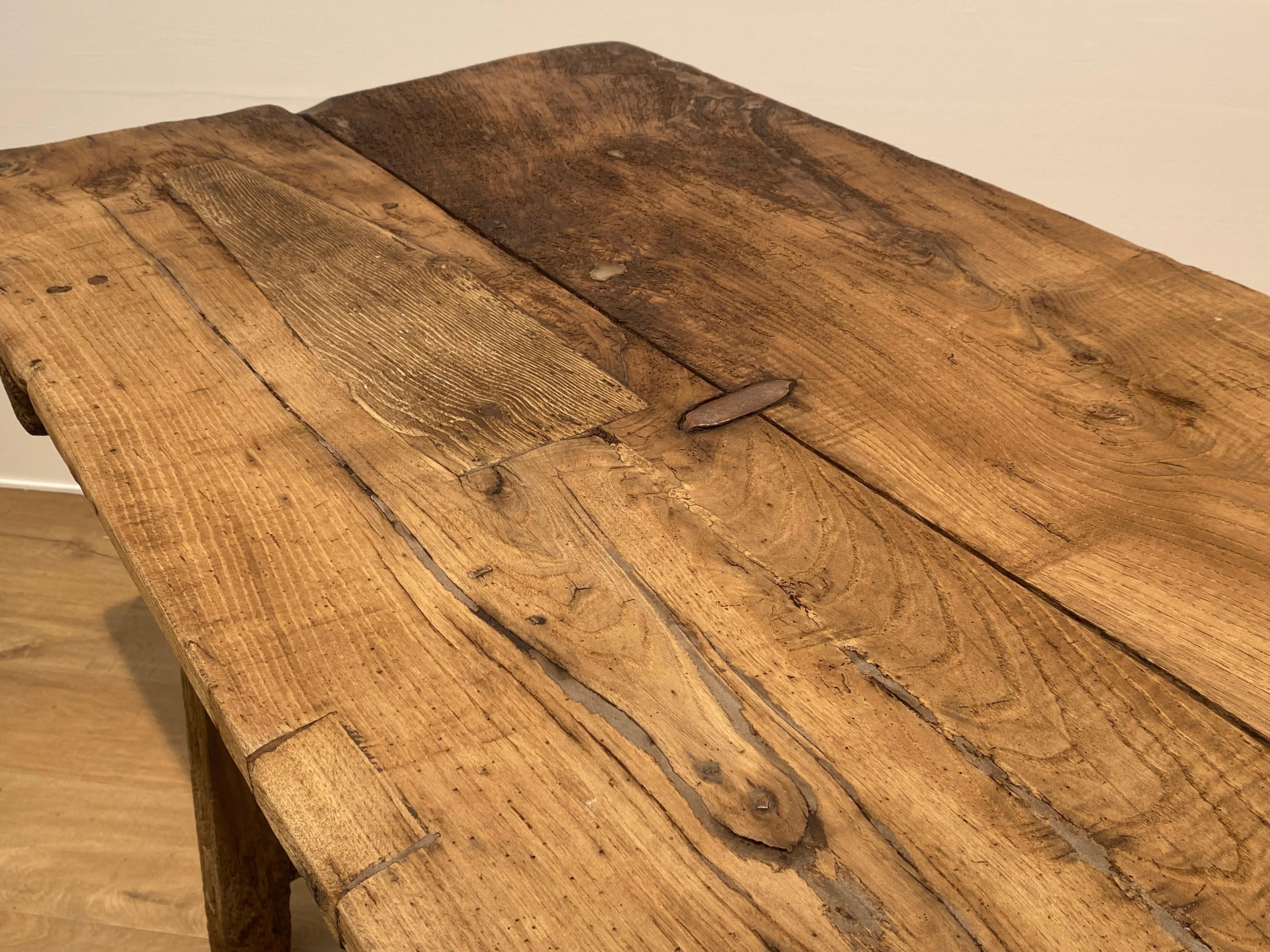 Table de ferme catalane blanchie 5