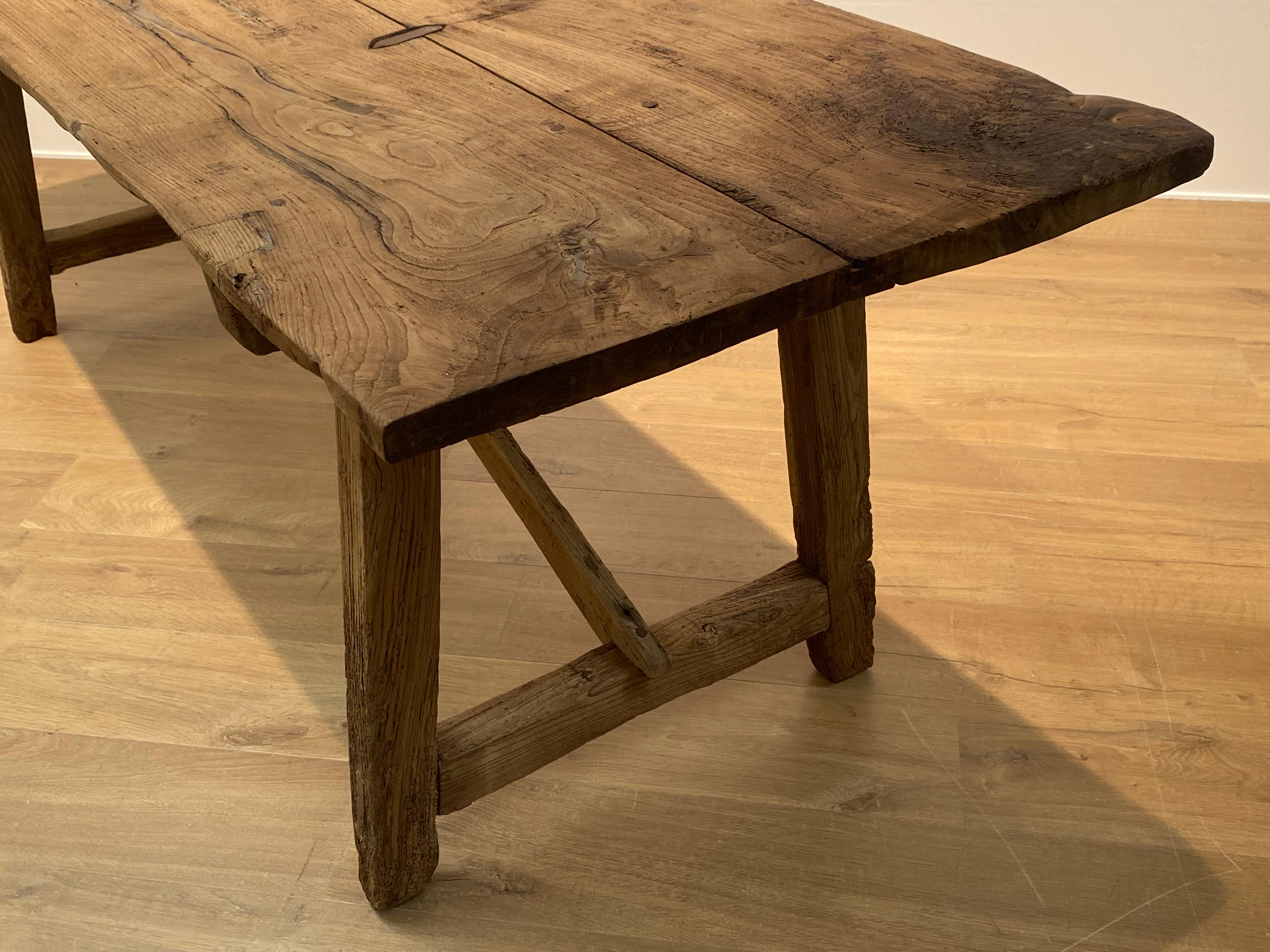 Table de ferme catalane blanchie 7
