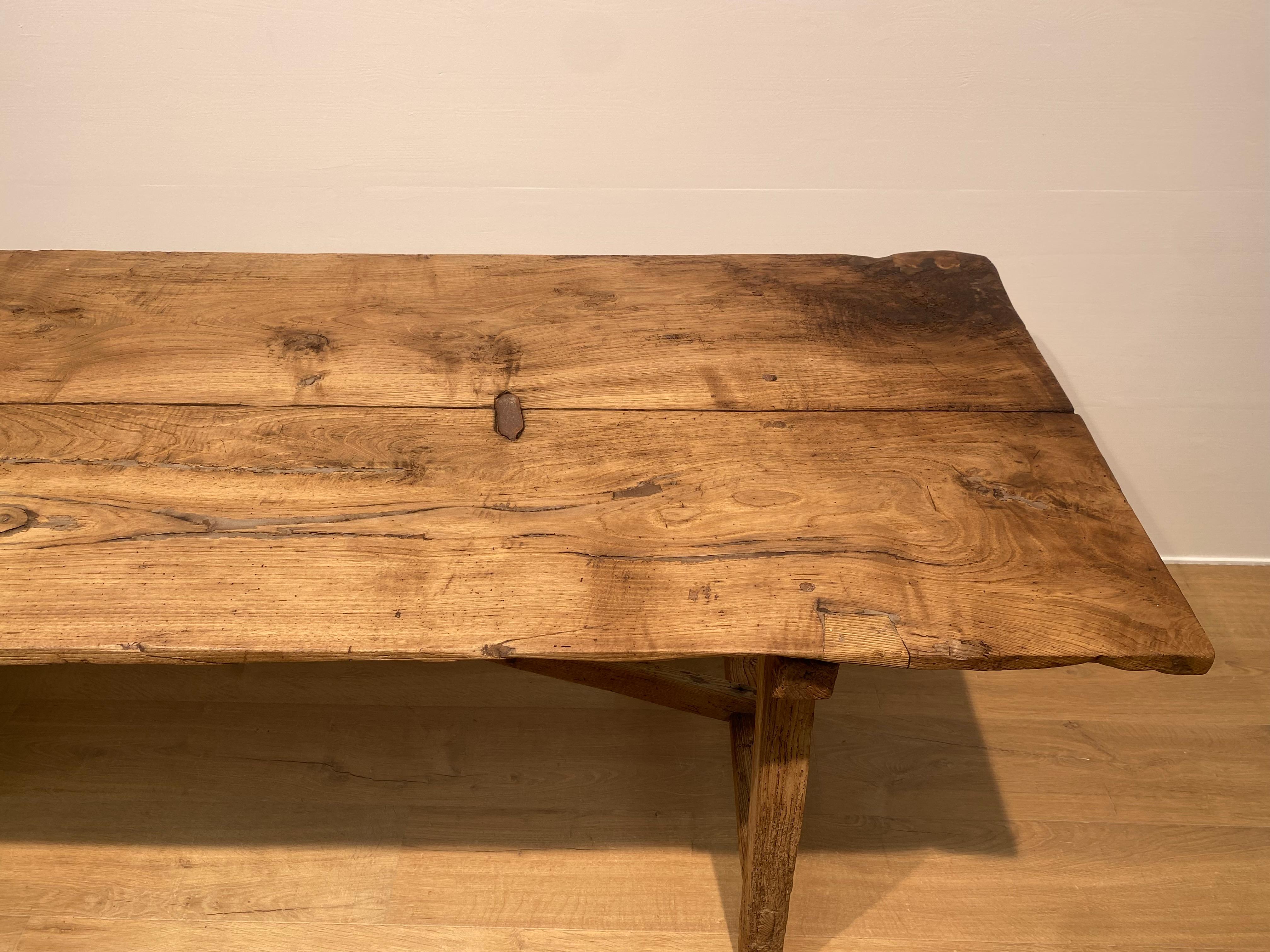 Espagnol Table de ferme catalane blanchie