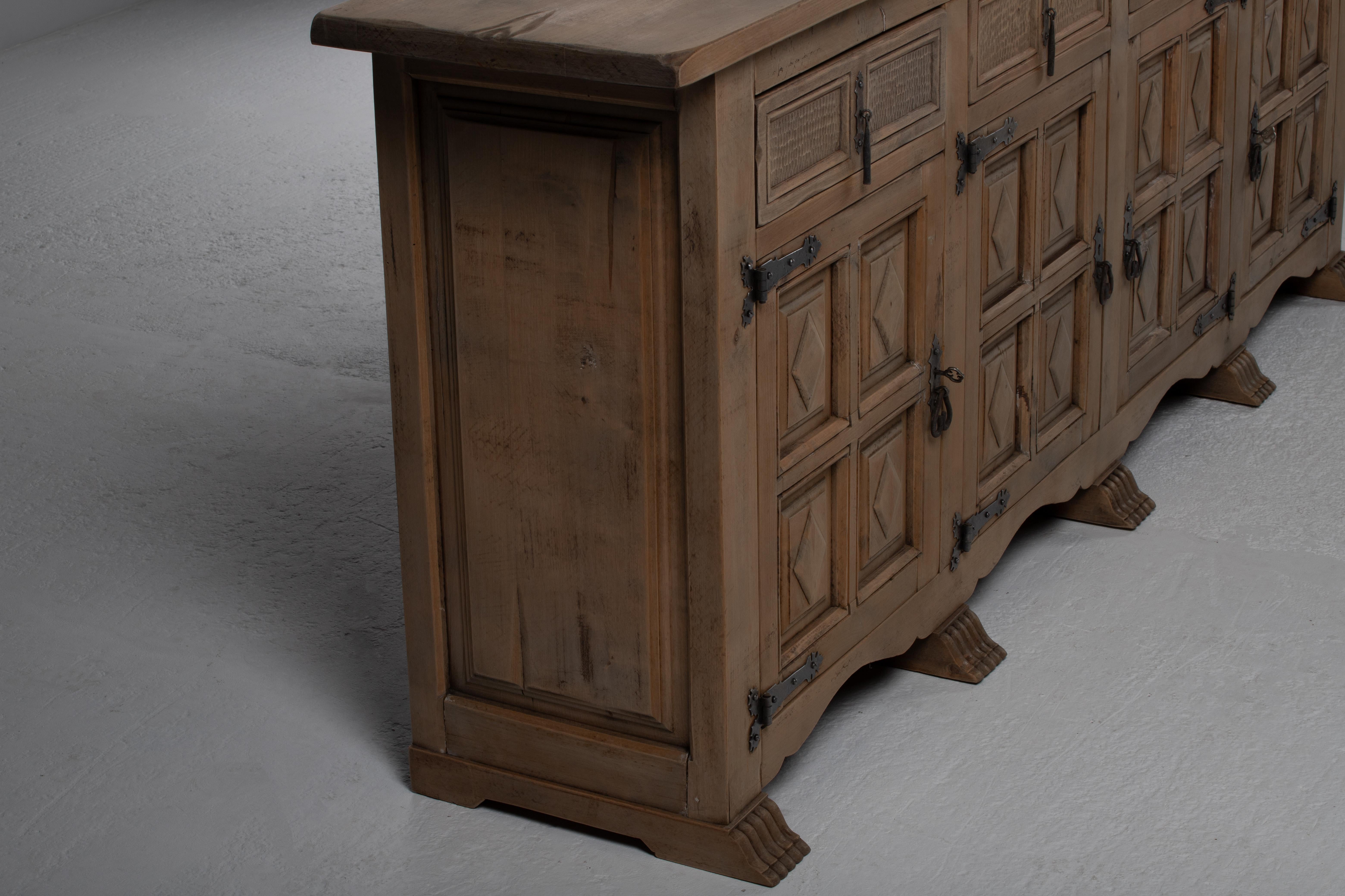 Catalan Carved Walnut Sideboard, 1940s For Sale 4