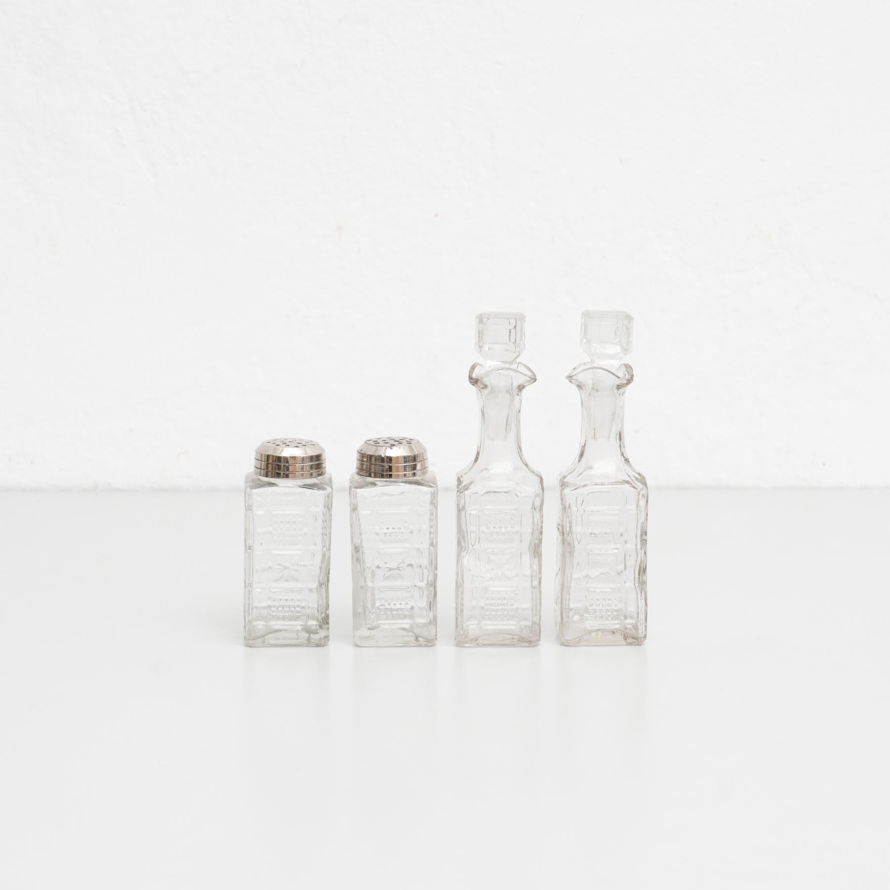 Set de burettes en verre catalan, vers 1940 en vente 6