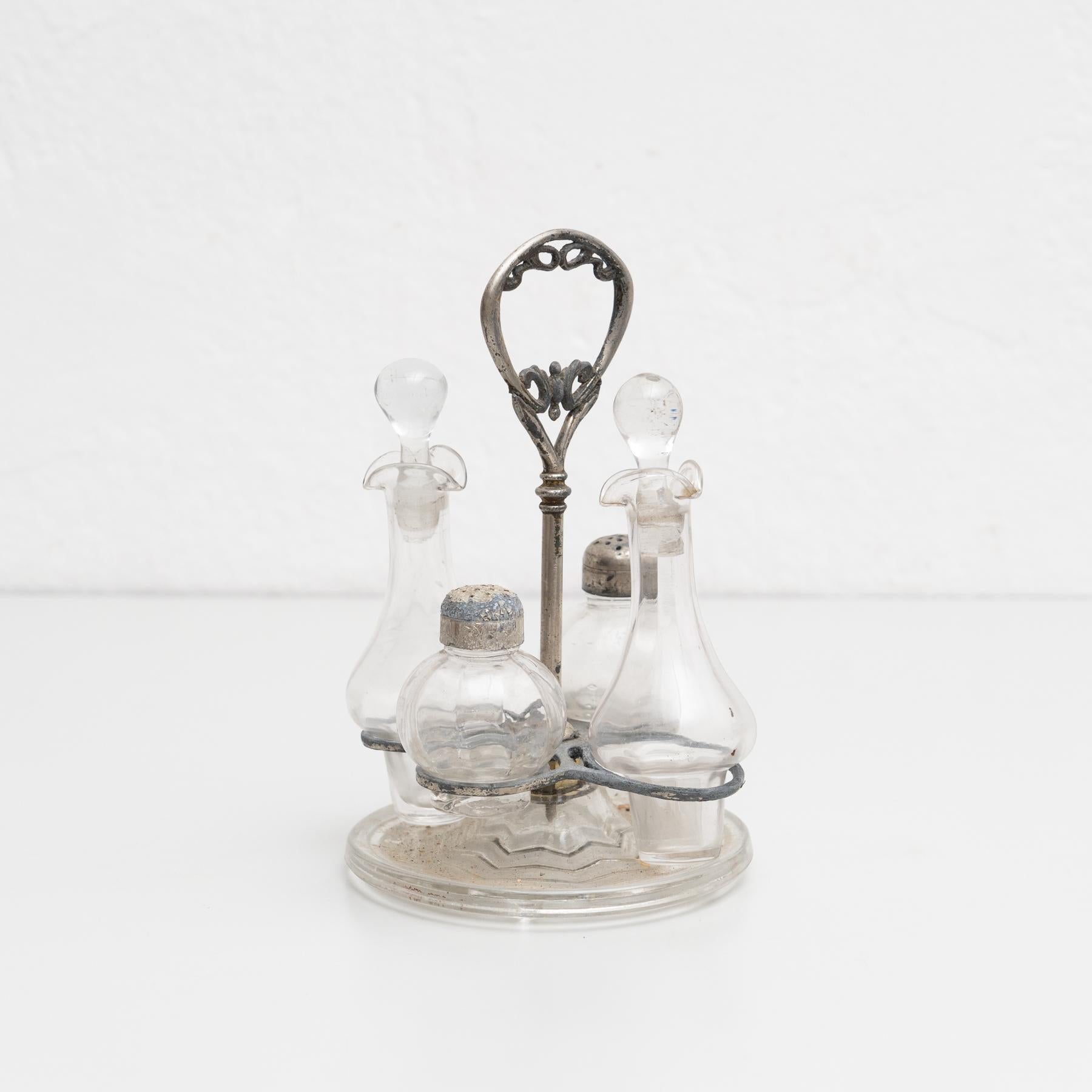 Set de burettes en verre catalan, vers 1940 Bon état - En vente à Barcelona, ES