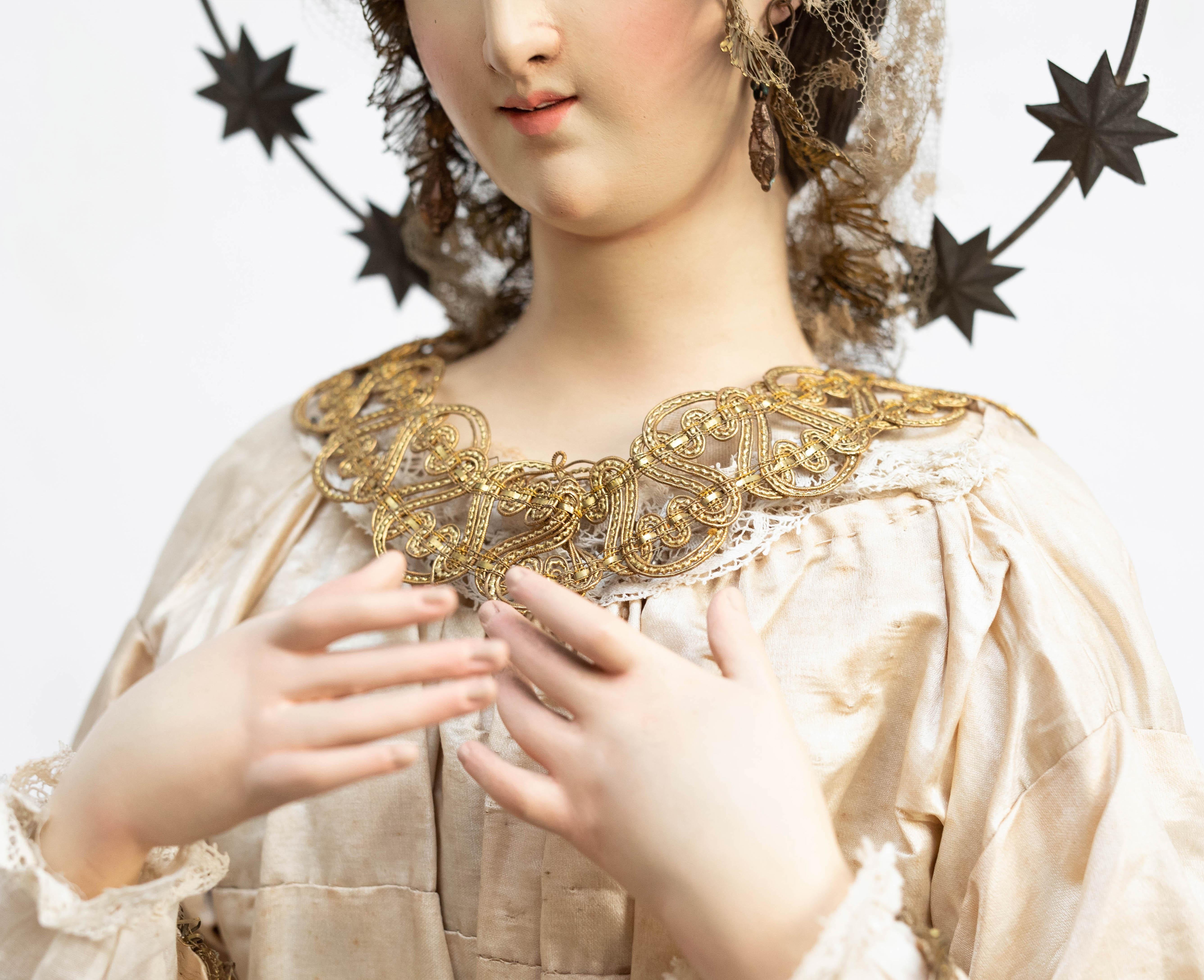 Catalan Virgin Wood Sculpture, Capipota For Sale 8