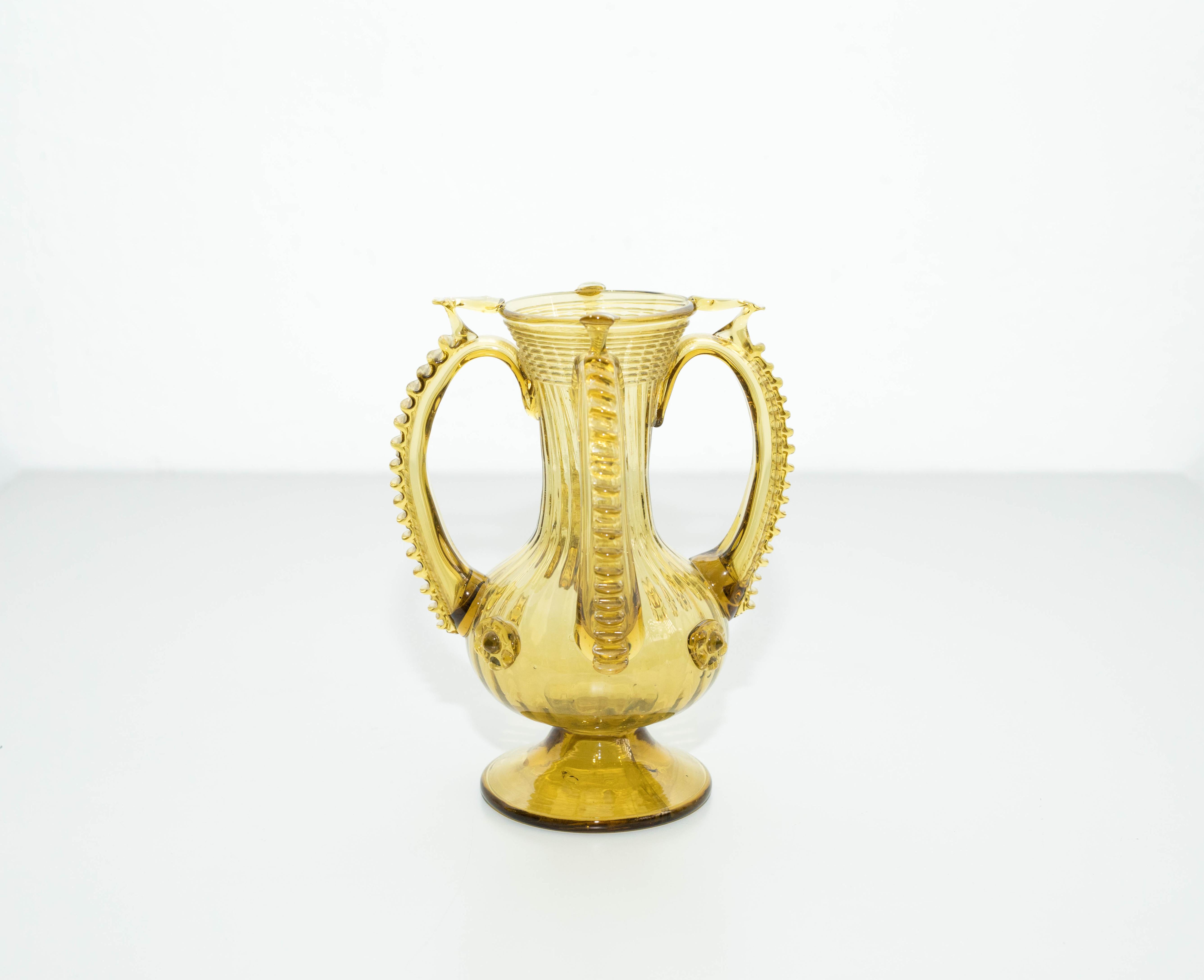 Catalan Yellow Blown Glass Vase, circa 1930 In Good Condition In Barcelona, Barcelona
