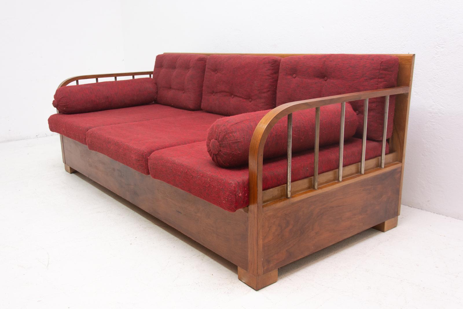 Cataloque Functionalist Sofa H-215 by Jindrich Halabala for UP Zavody, 1930s 2