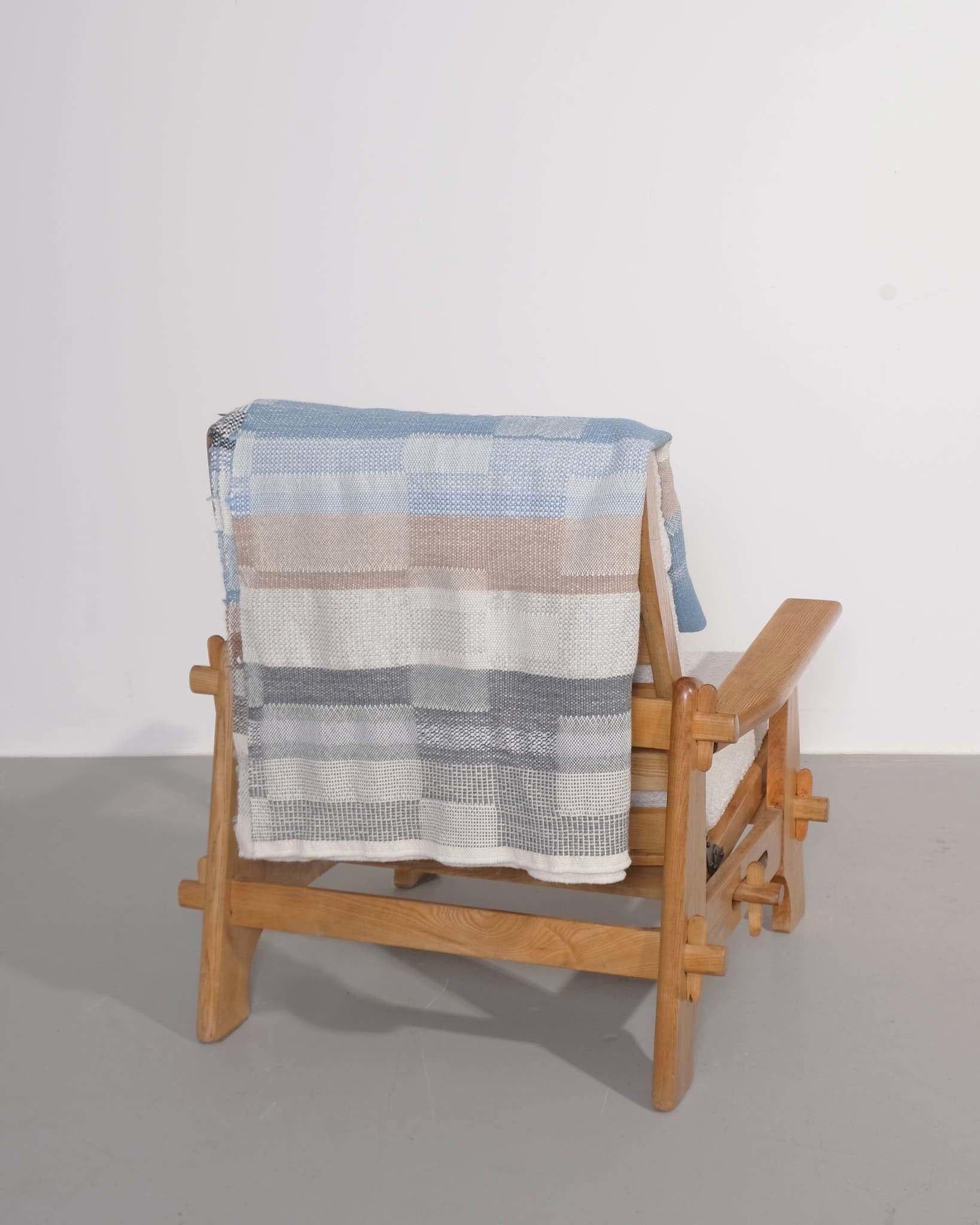 Foulard en alpaga tissé à la main Catarina Riccabona, gris et bleu indigo Excellent état - En vente à London, GB