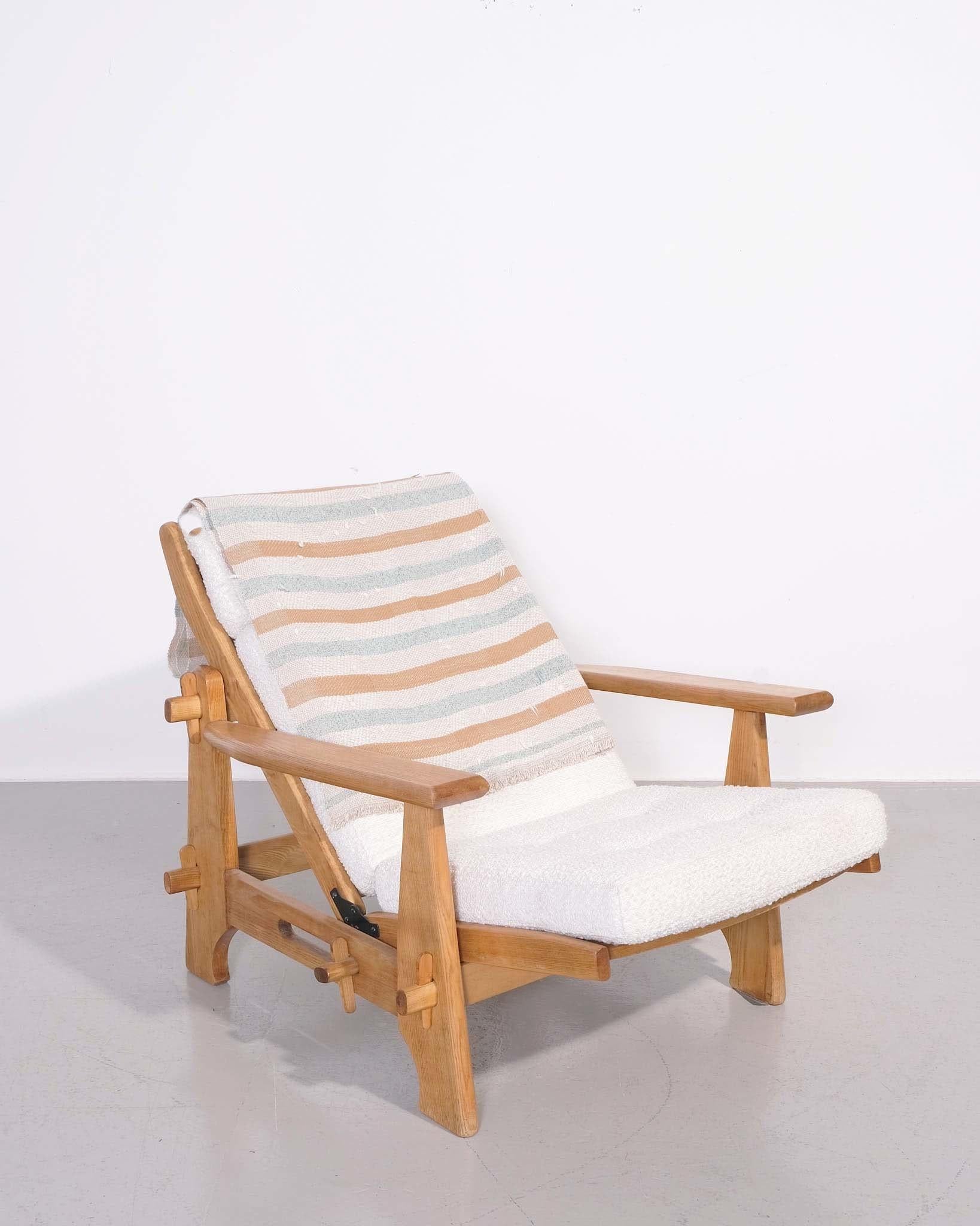 Contemporary Catarina Riccabona, Handwoven Linen Throw 'Stripes Pale Green & Rust' For Sale