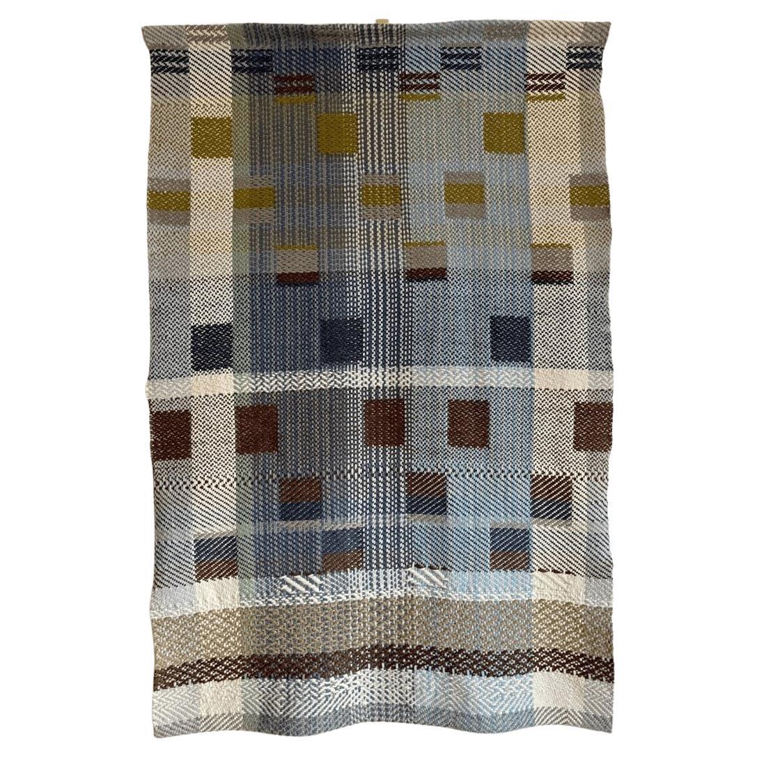 Catarina Riccabona, Mostaza,  Colgante de Pared Tejido a Mano Azul Marino, Castaño