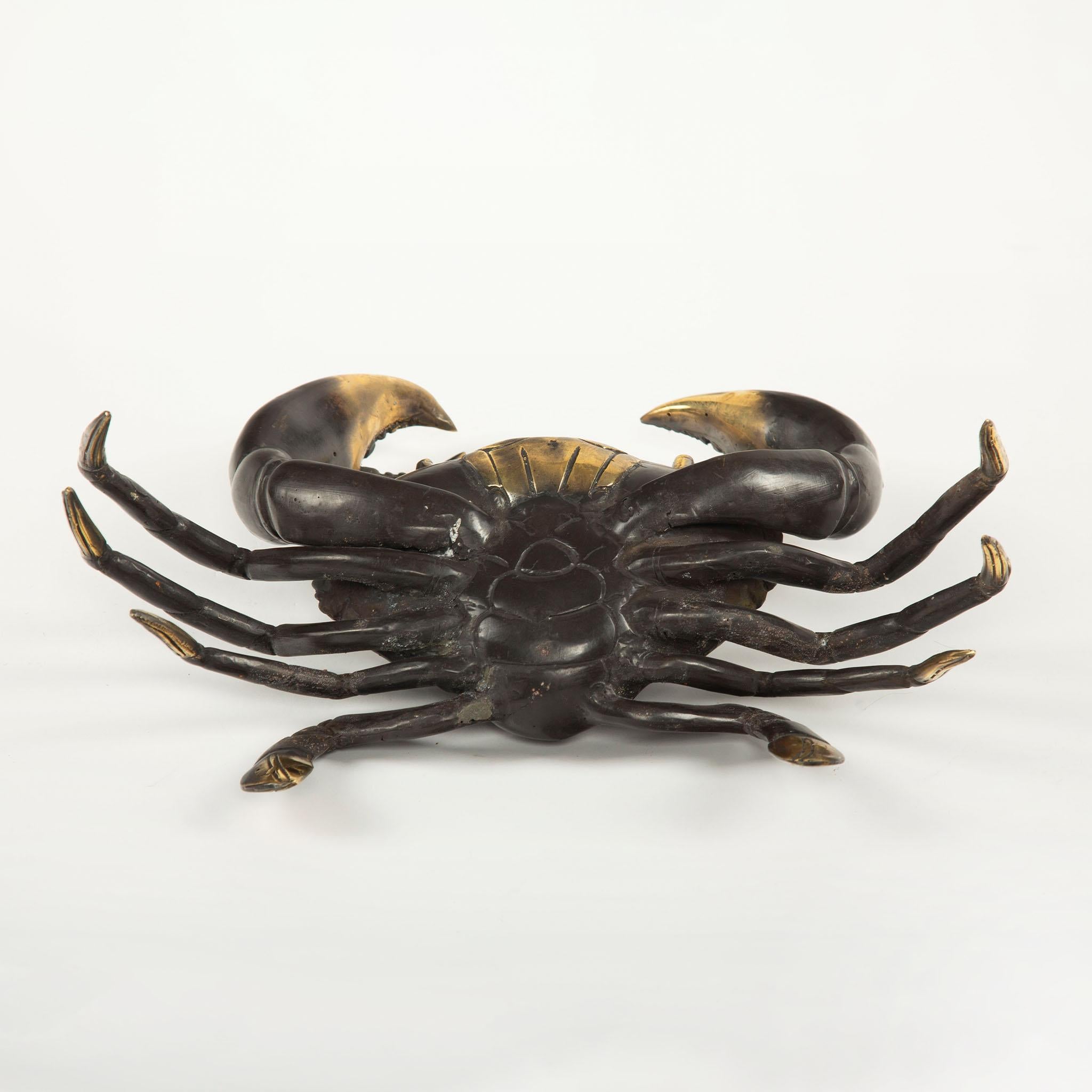 Il pescato del giorno: Scultura di granchio in ottone della metà del XX secolo In condizioni ottime in vendita a New York, NY