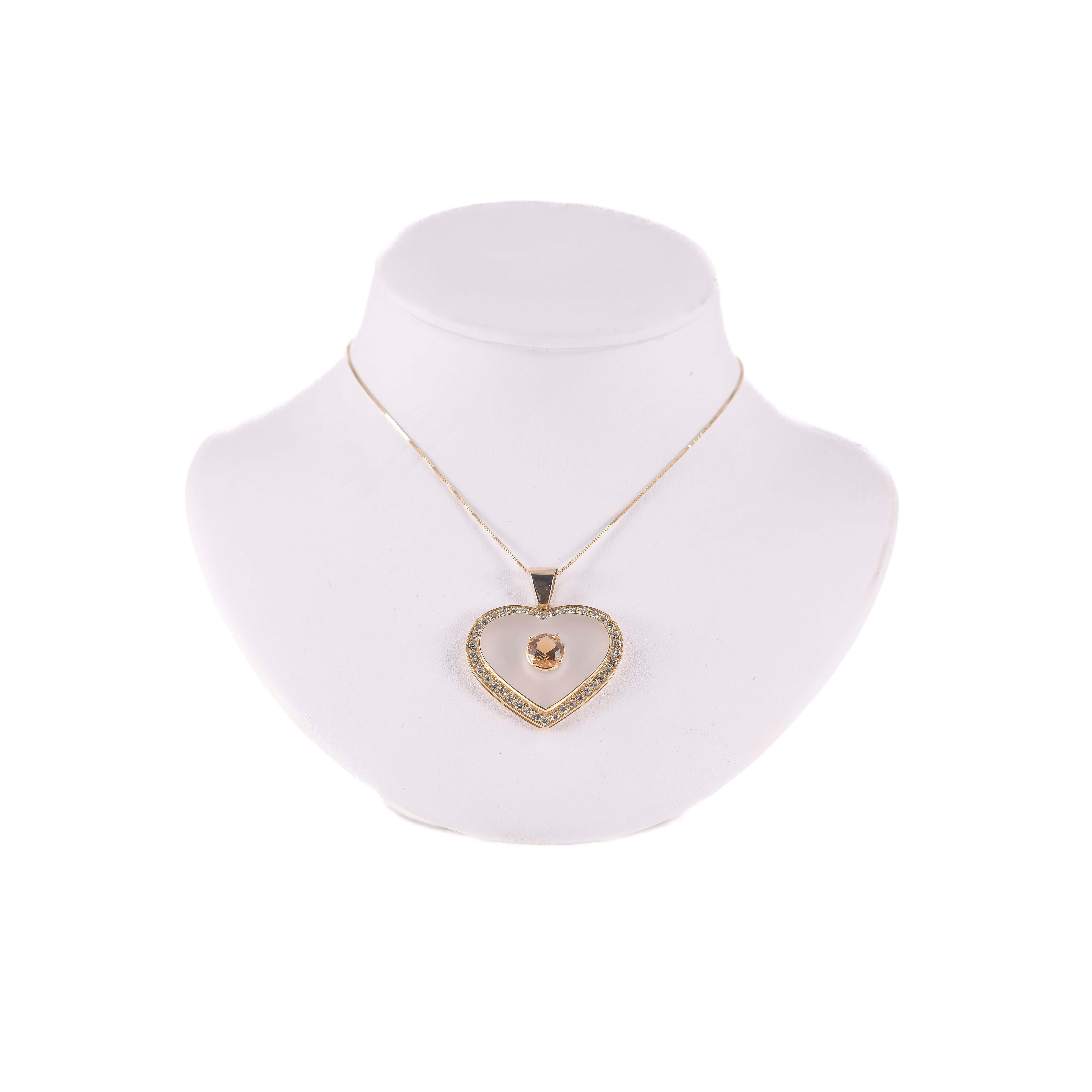 Catena in oro con ciondolo pendente in cristallo sabbiato, diamanti ed quarzo im Zustand „Gut“ im Angebot in Bologna, IT