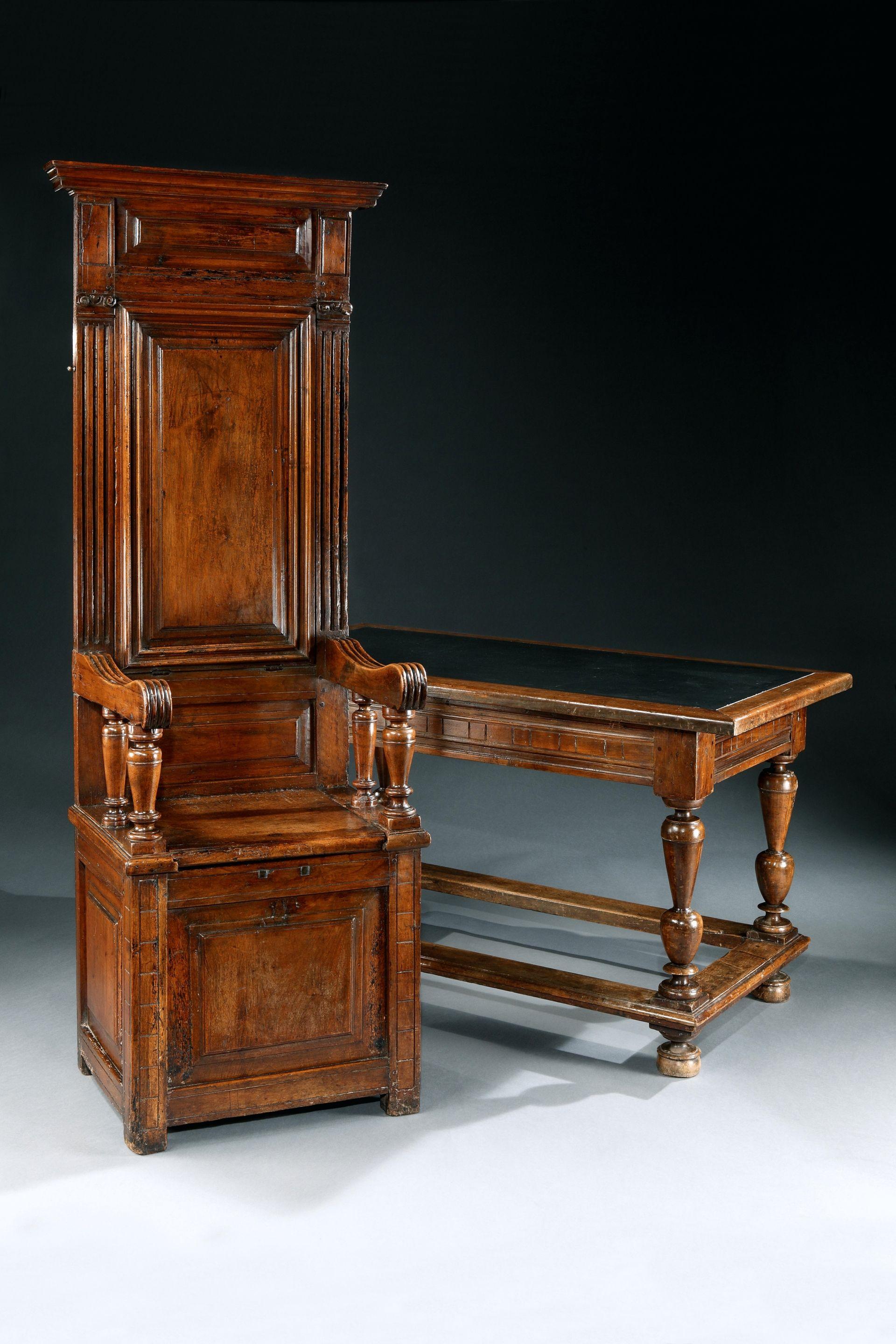 Cathedra or Throne Chair, Late 16th Century, French Second Renaissance, Walnut For Sale 2