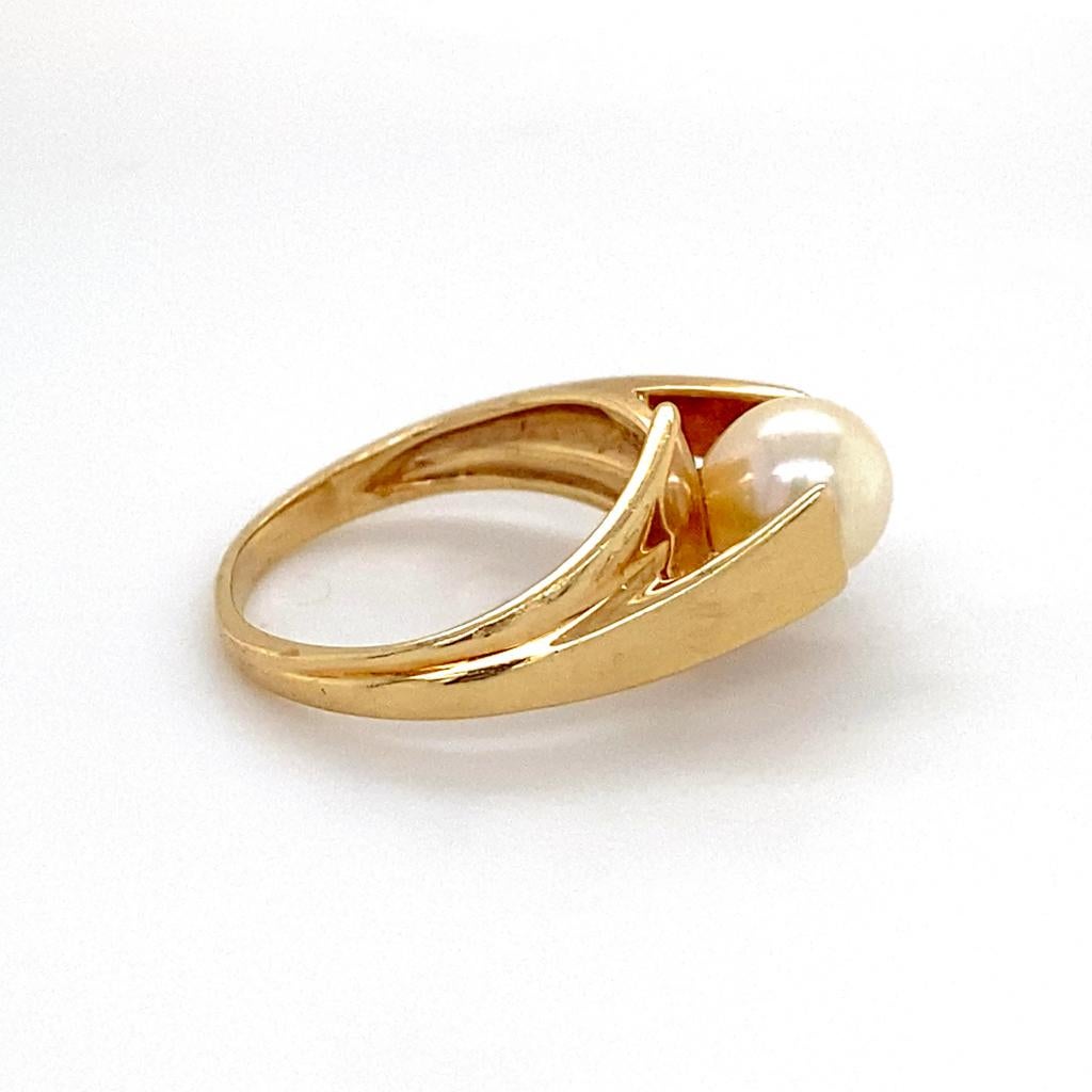 Cathedral Pearl Bypass Solitaire Ring, 10K Yellow Gold, Vintage Ring Circa 1960 1