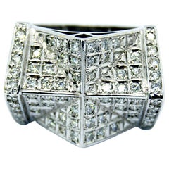 Cathedral-Ring aus 18 Karat Weißgold mit Diamanten