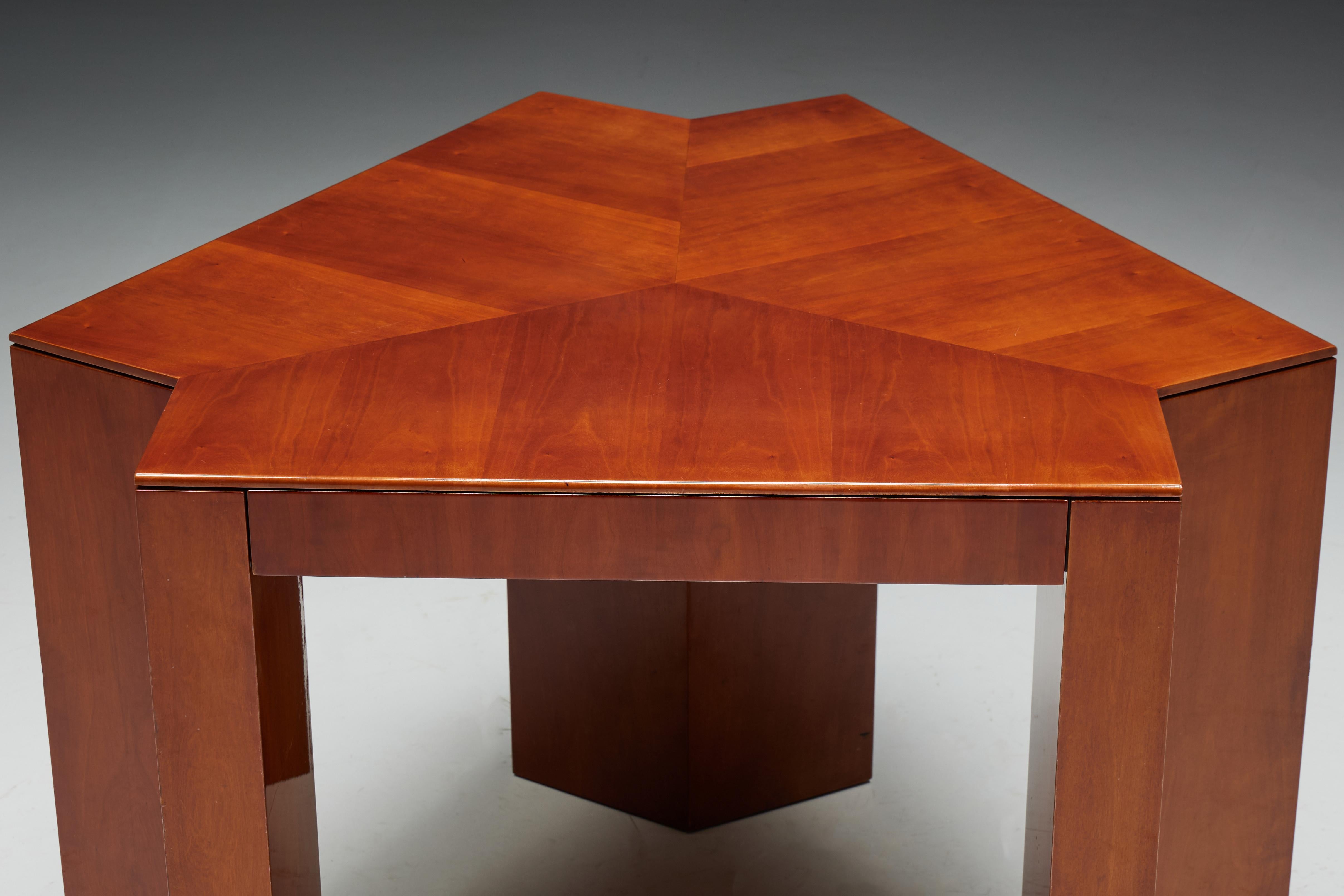 Cathedral Table by André Verroken for Hof van Cleve, Belgium, 2006 In Excellent Condition For Sale In Antwerp, BE