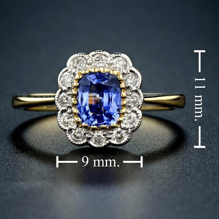 For Sale:  Ceylon Sapphire with Diamond Vintage Halo Ring in Yellow Gold 18K 8