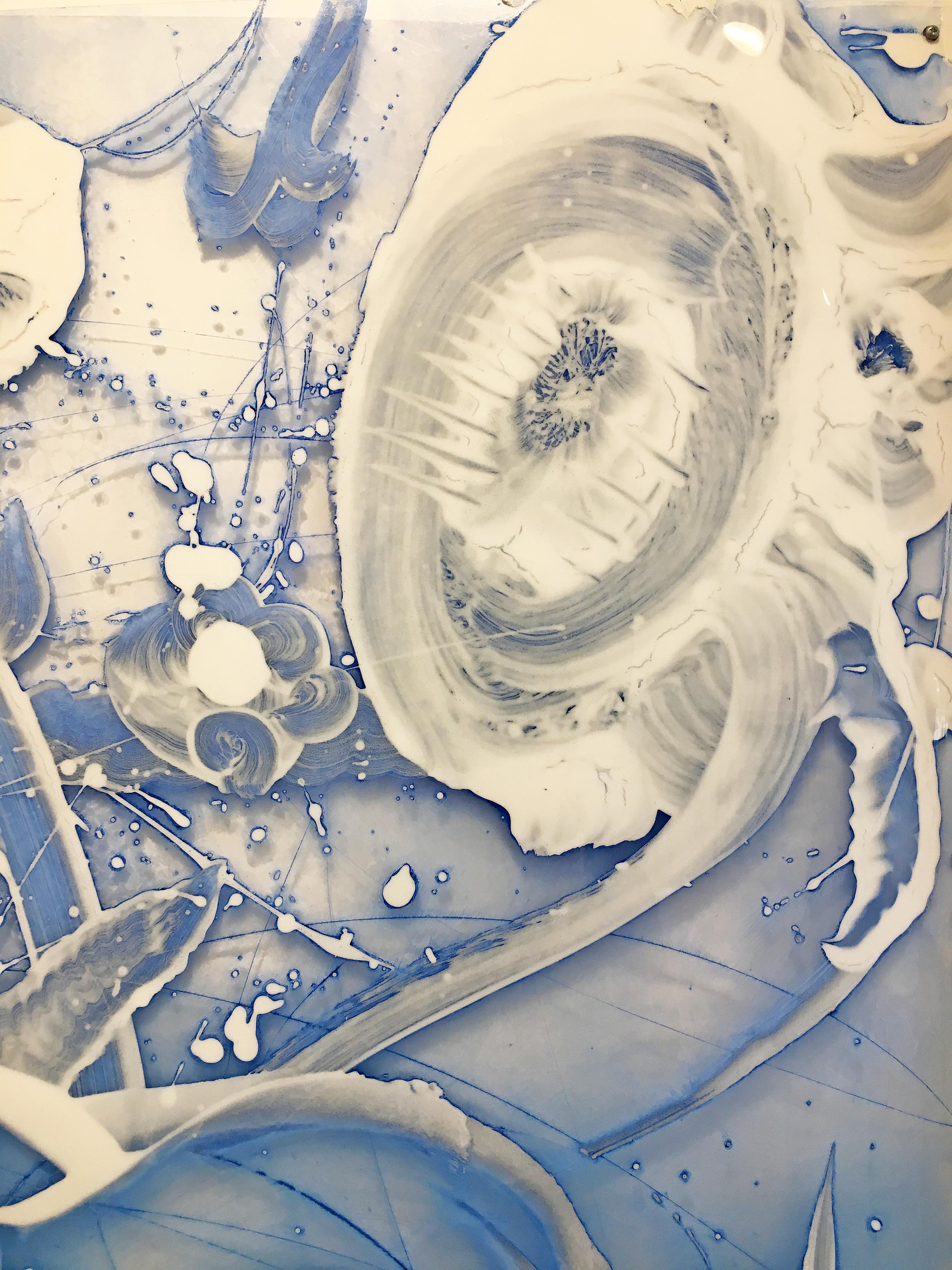 Natura morta, Pittura in Mylar rovesciato, Catherine Howe, Composizione blu (1) in vendita 3