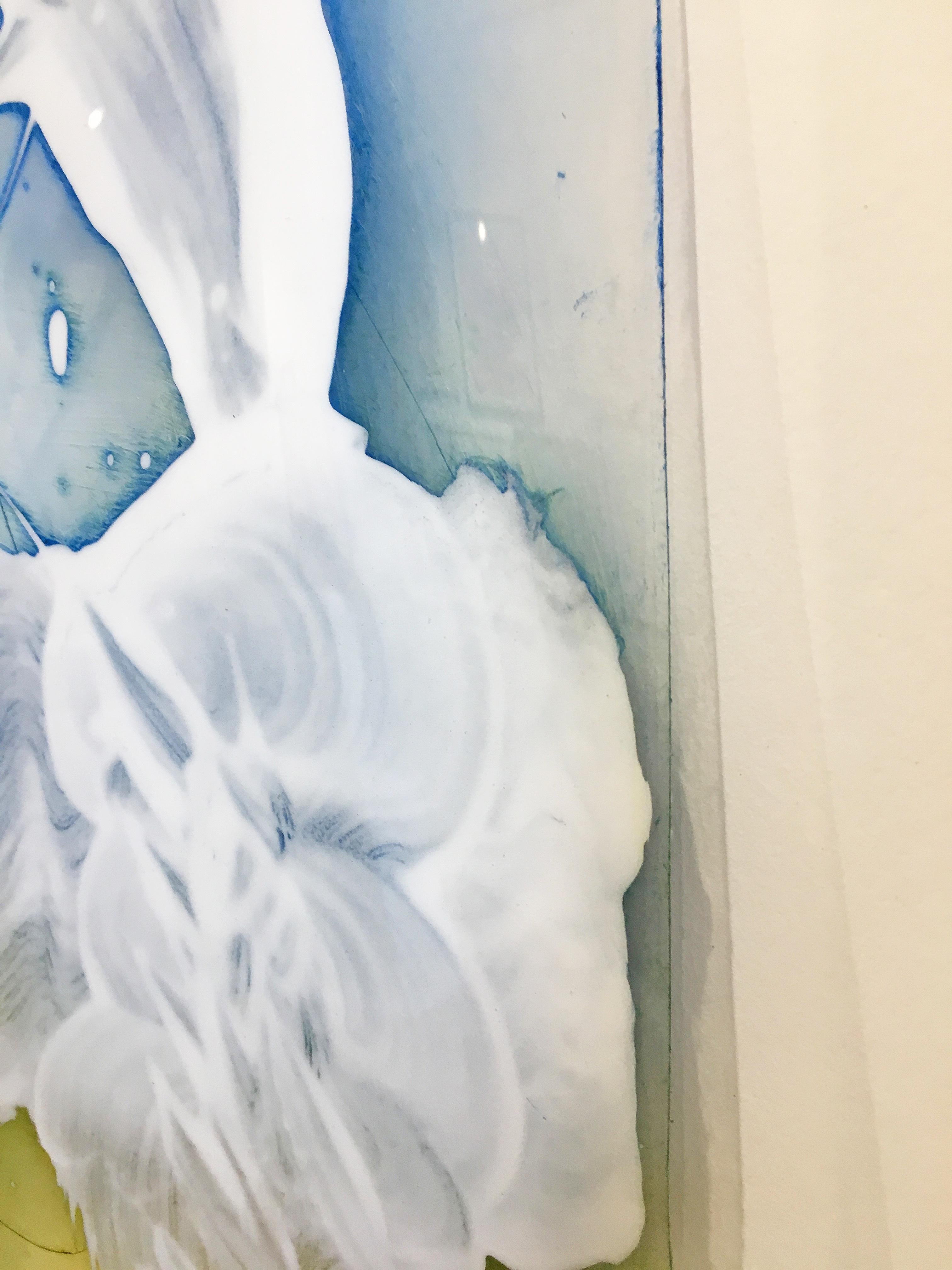 Natura morta, Pittura in Mylar rovesciato, Catherine Howe, Composizione blu (1) in vendita 4