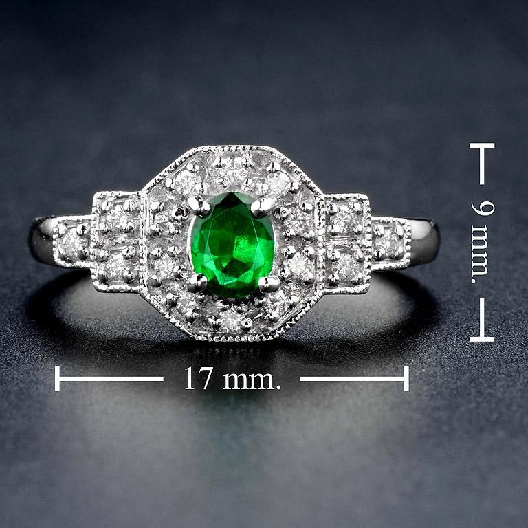 For Sale:  Oval Emerald with Diamond Art Deco Style Cluster Ring in Platinum950 7
