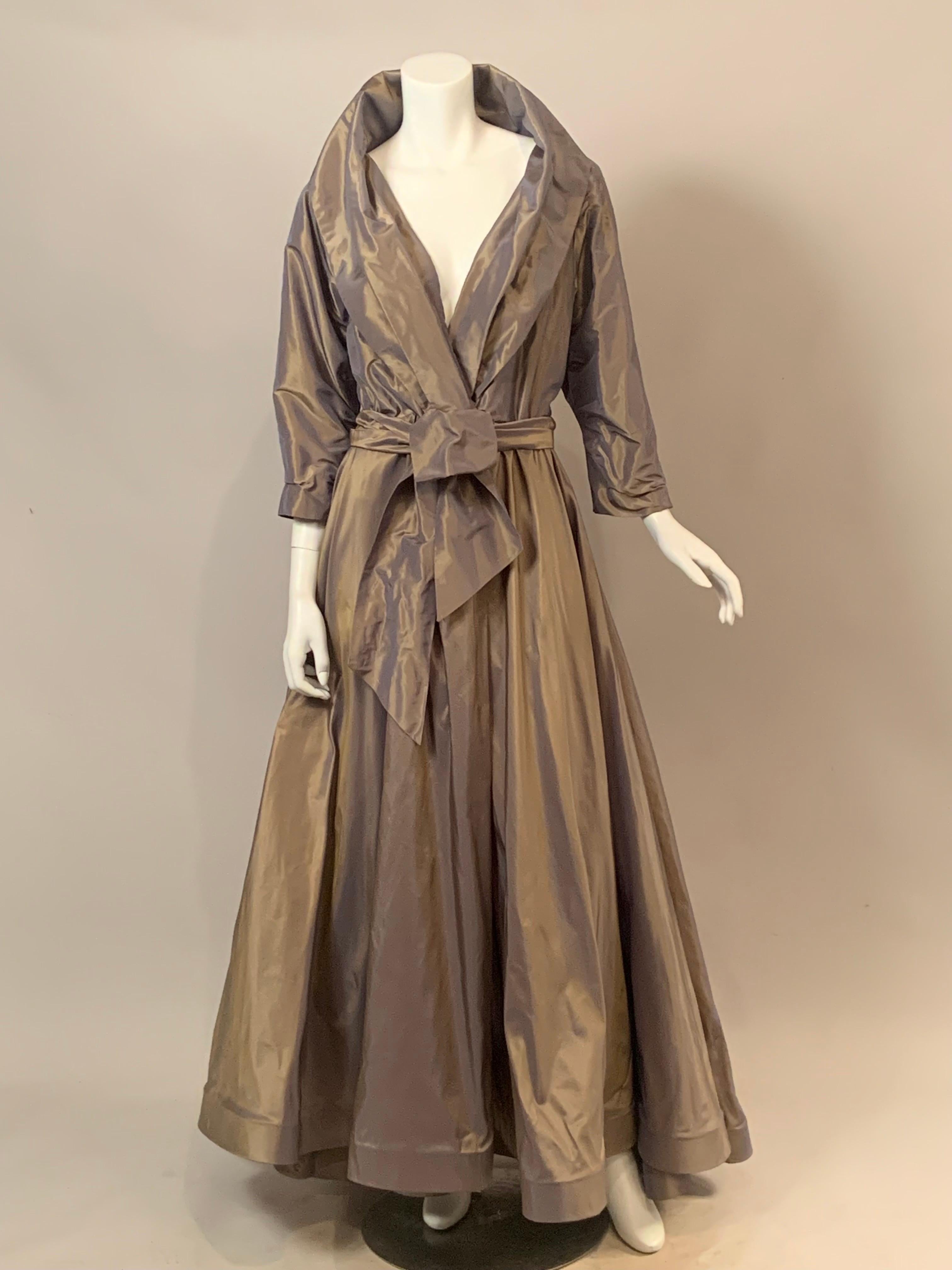 Catherine Regehr Silk Taffeta Evening Gown with Shawl Collar In Excellent Condition For Sale In New Hope, PA