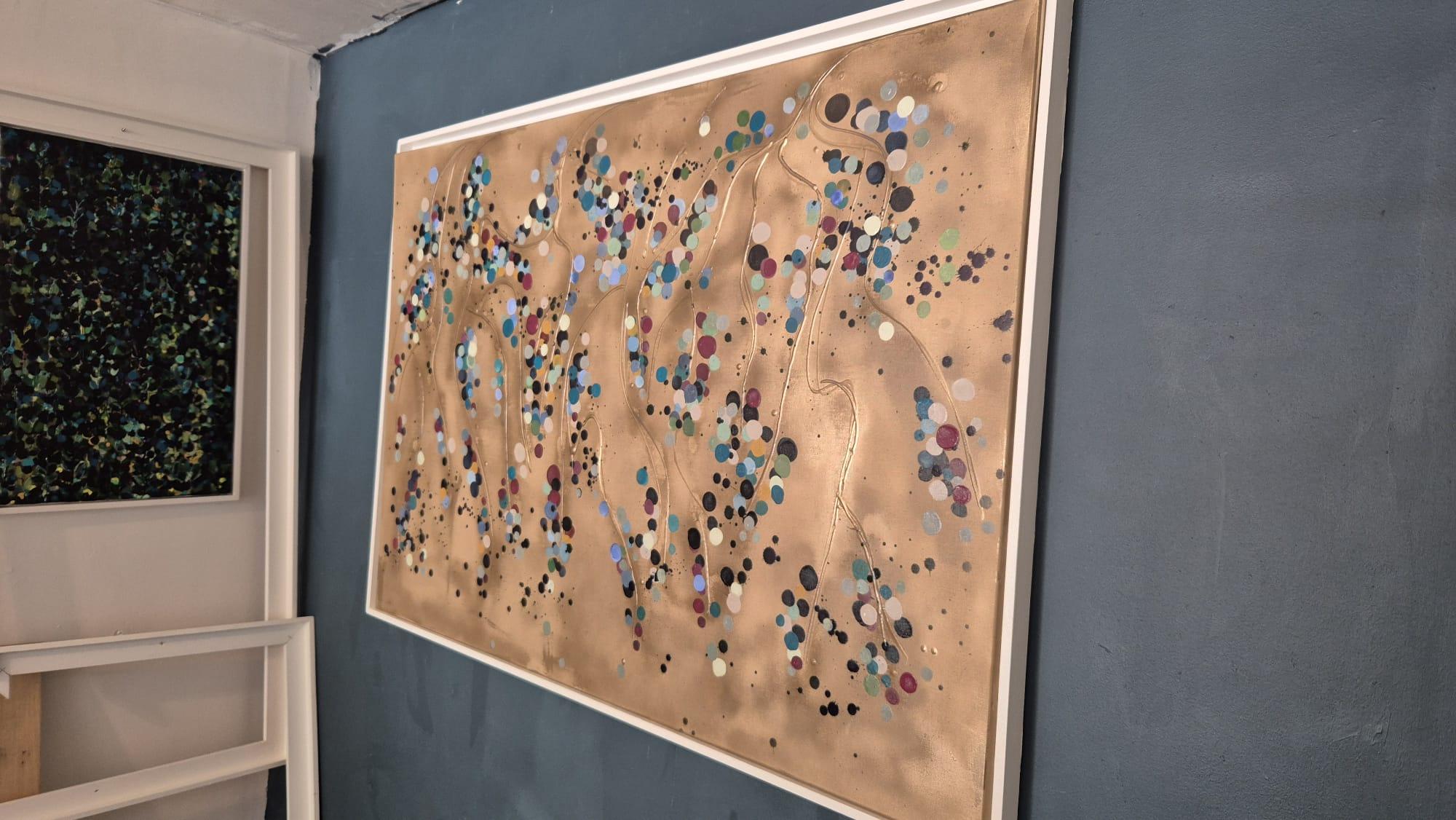 Gold Flower Spots #2, Originalgemälde, Abstrakte Kunst im Angebot 1