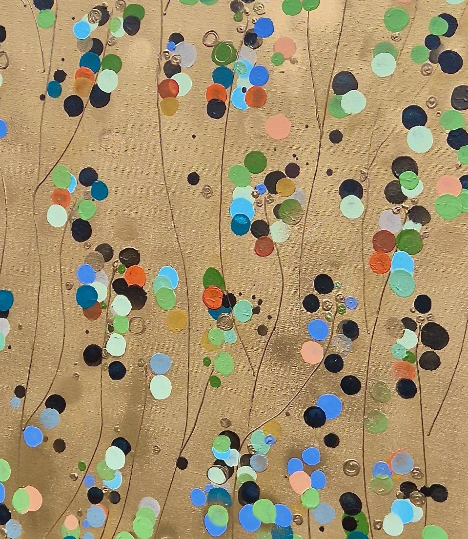 La tavolozza dei colori di questo quadro è molto elegante e il dipinto cambia colore alla luce grazie ai diversi strati d'oro e ai gambi d'oro strutturati. Arancioni, turchesi, umbri, giallo ocra e grigi.

Vernice acrilica, Vernice dorata, Vernice