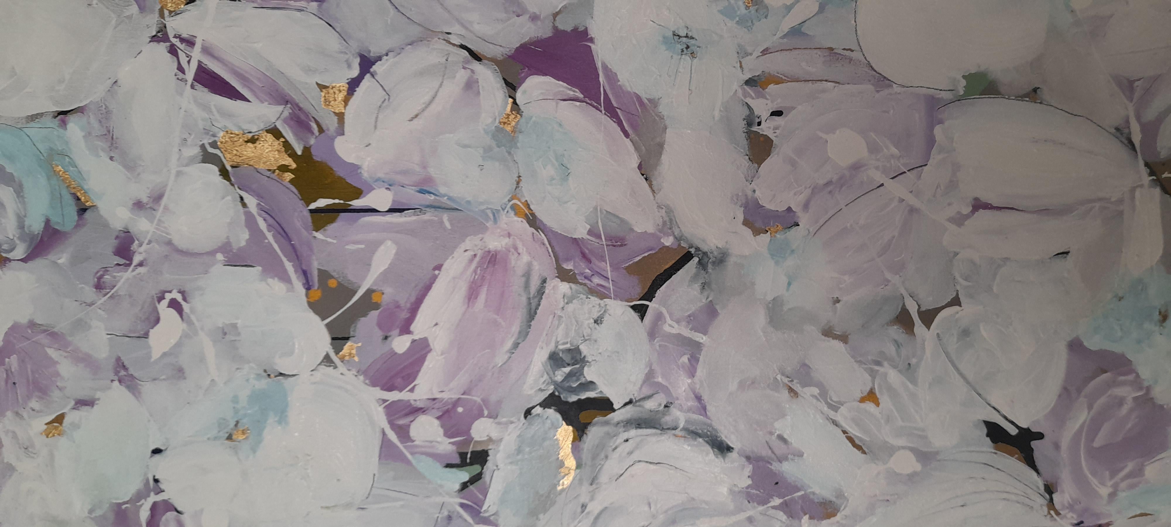I love Magnolia Blossom and this is a homage to the wonderful subtle purples and golds you get at Magnolia Blossom time. I was playing with the fabulous forms and structure of the flower using a paint that I could draw with as well as the purples