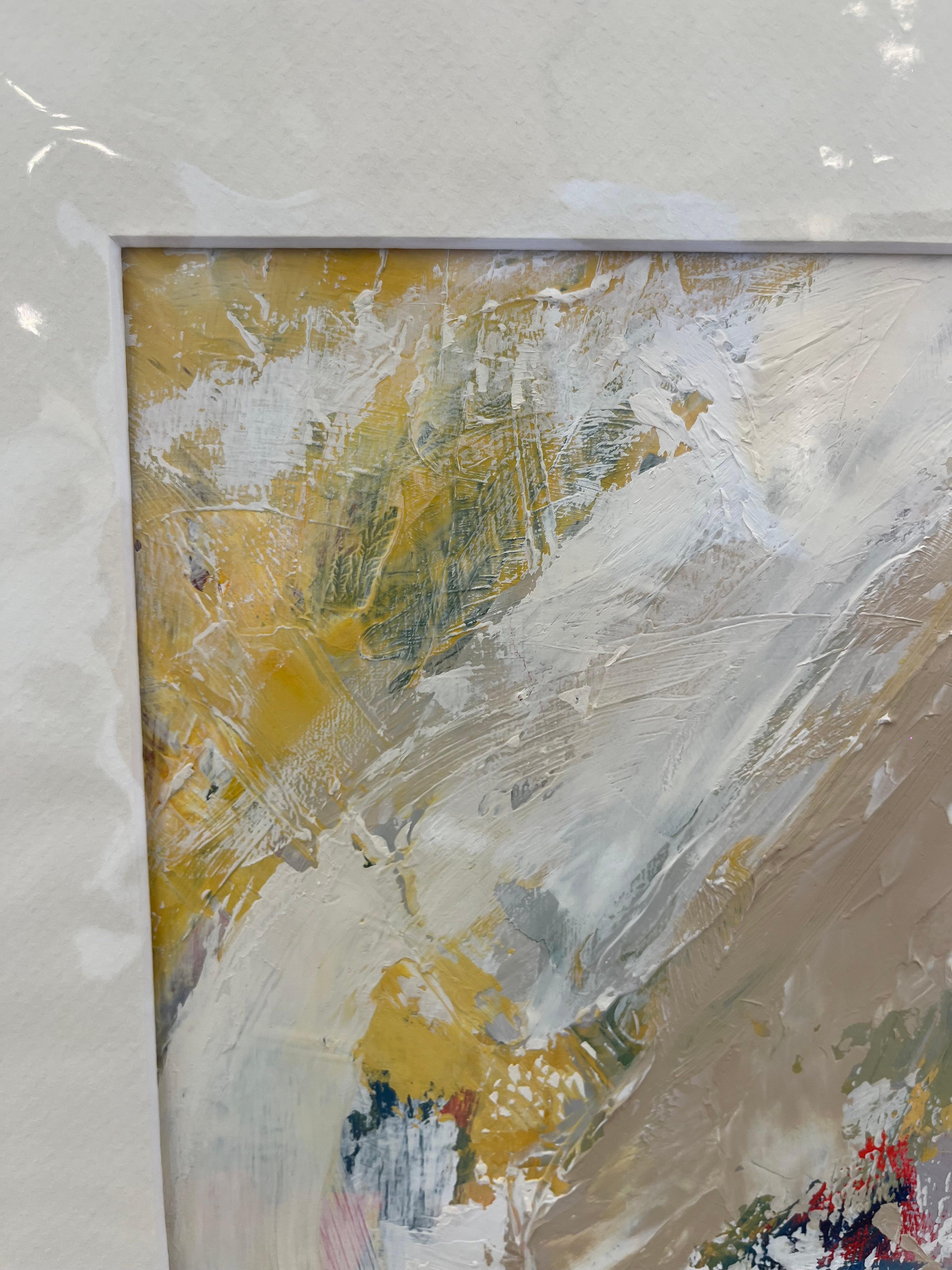 Expression gestuelle « Swirls II » en blanc, jaune, beige, bleu et rouge - Expressionnisme abstrait Painting par Cathy Bennigson