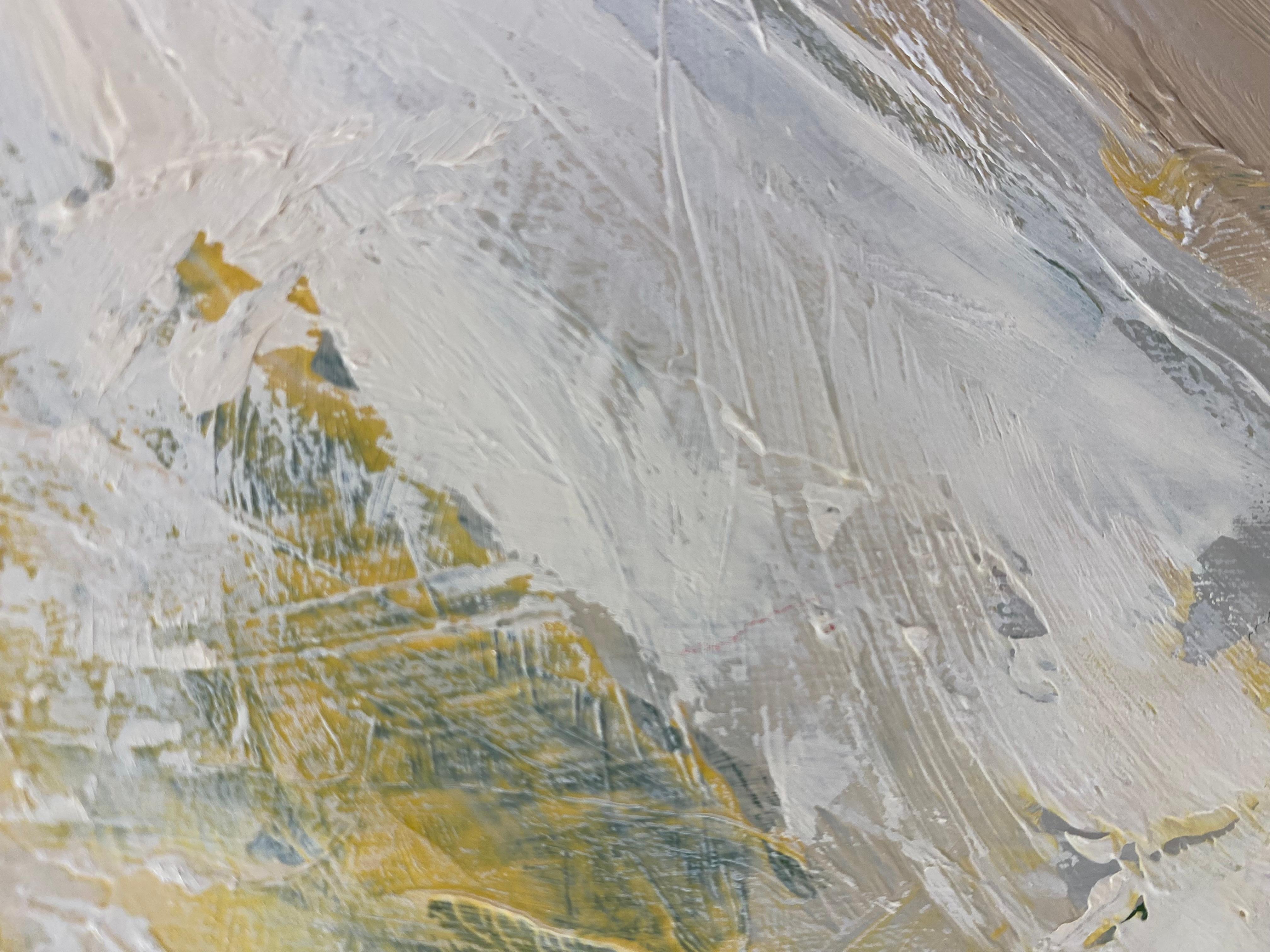 Expression gestuelle « Swirls II » en blanc, jaune, beige, bleu et rouge - Gris Abstract Painting par Cathy Bennigson