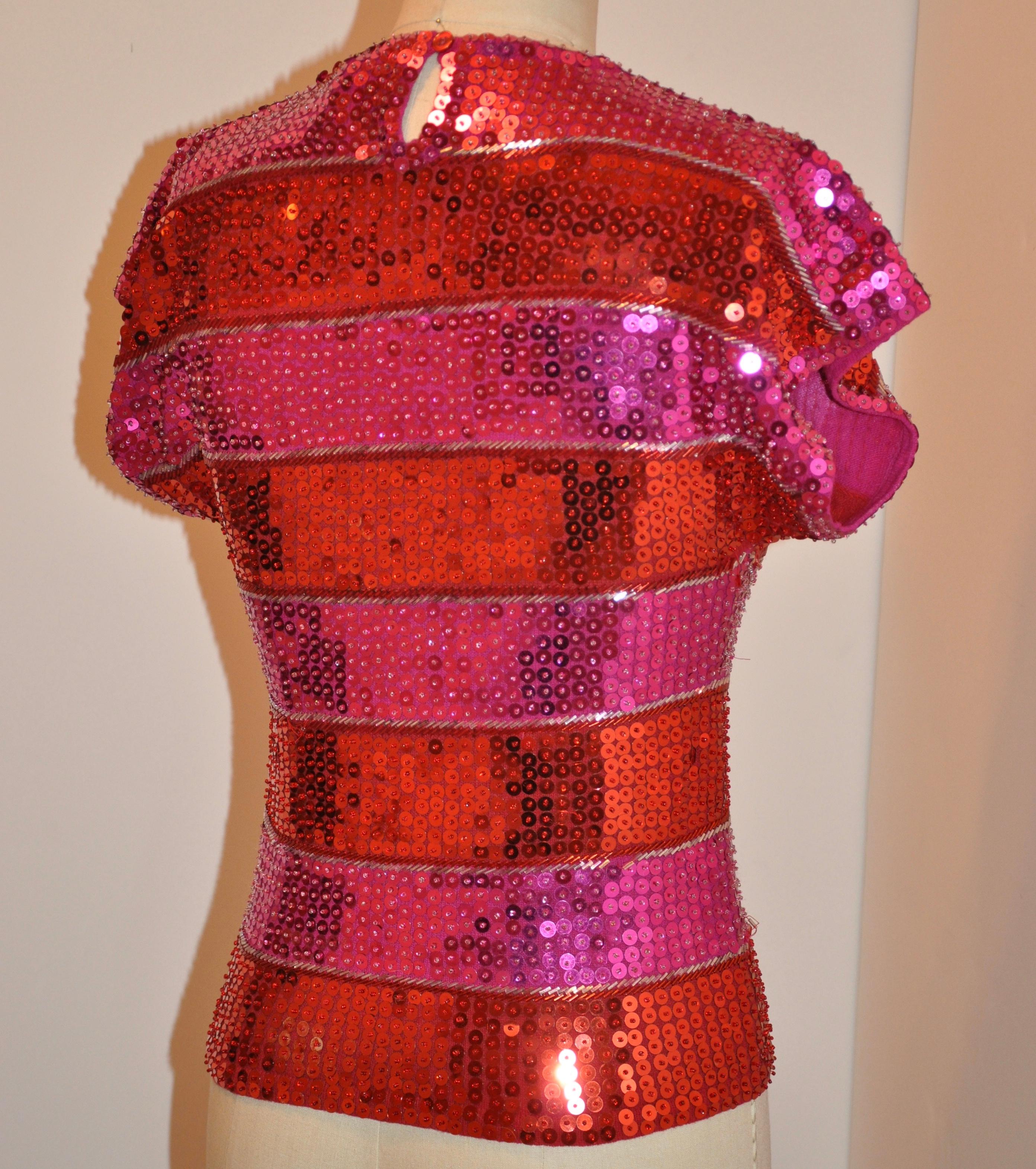 Cathy Hardwick Eye-Popping Fuchsia & Red Sequin Sweater In Good Condition For Sale In New York, NY