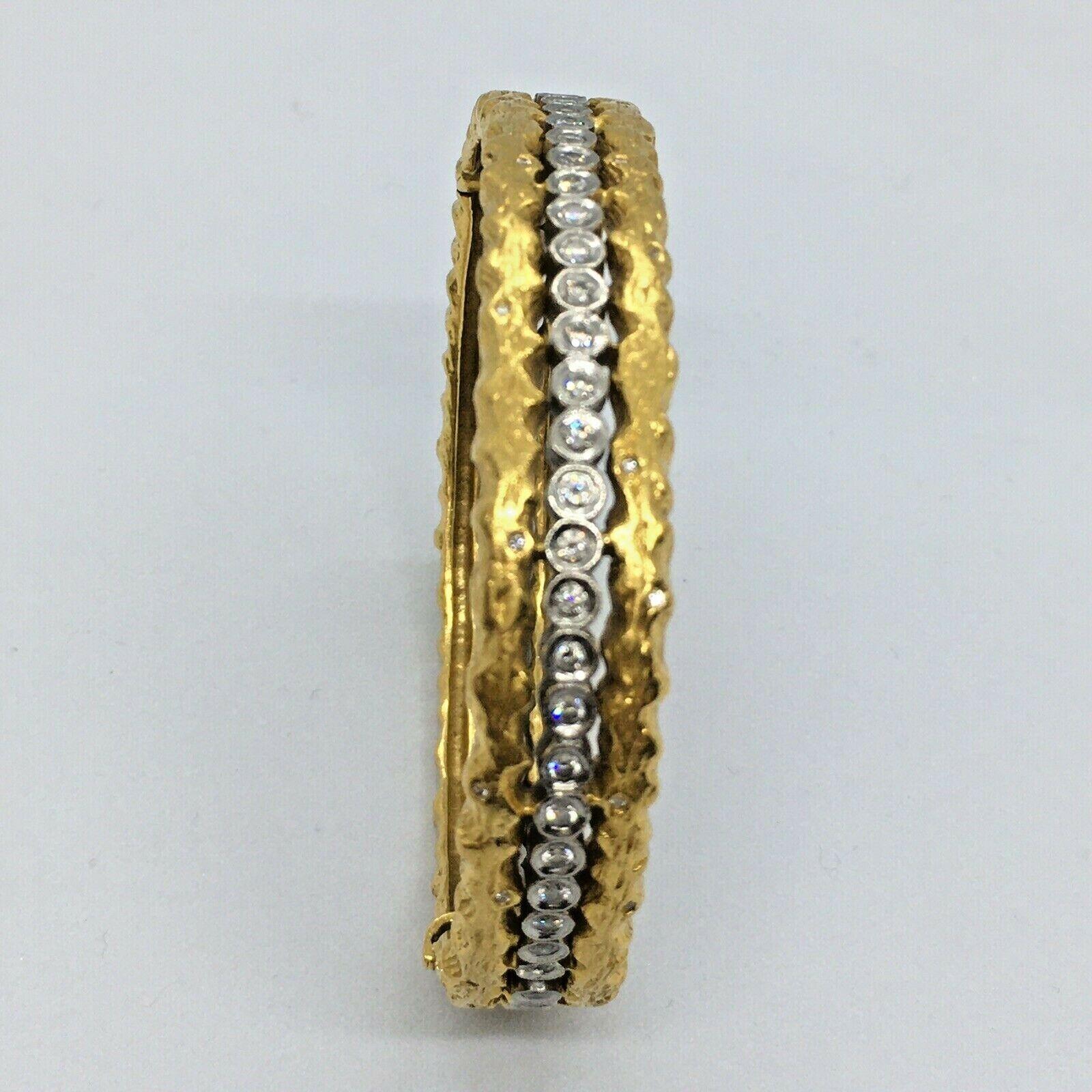 Taille ronde Cathy Waterman Diamond 22K Gold & Platinum Bangle Bracelet 72.1 Gram 7 inch en vente