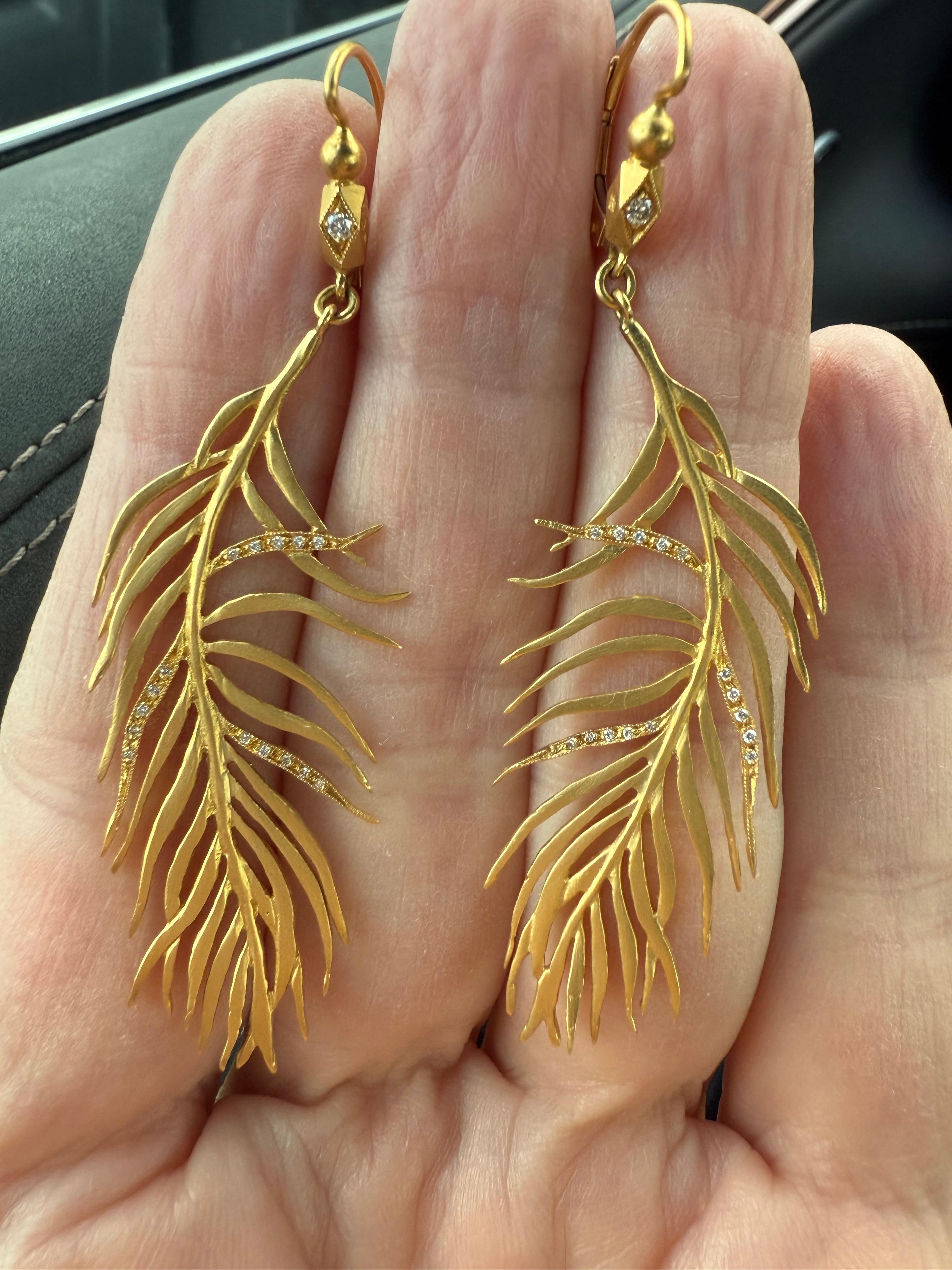 Cathy Waterman Feather Yellow Earrings with Diamond In Good Condition For Sale In Beverly Hills, CA
