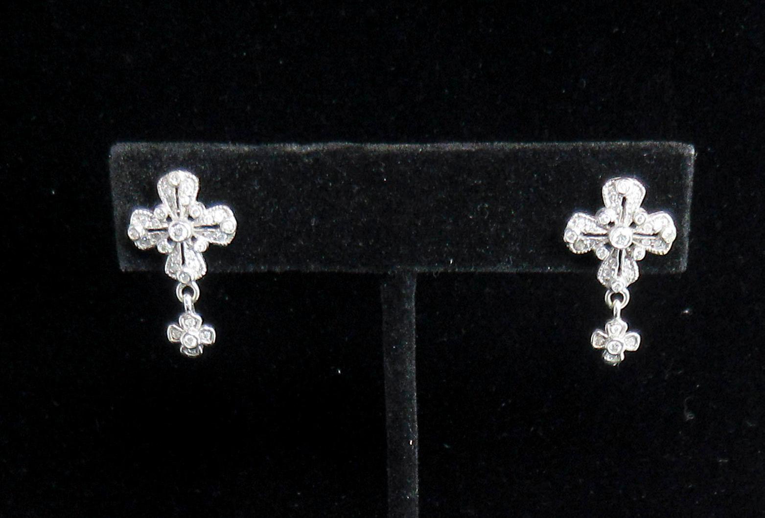 Platinum and Diamond Dangle Earrings For Sale 6