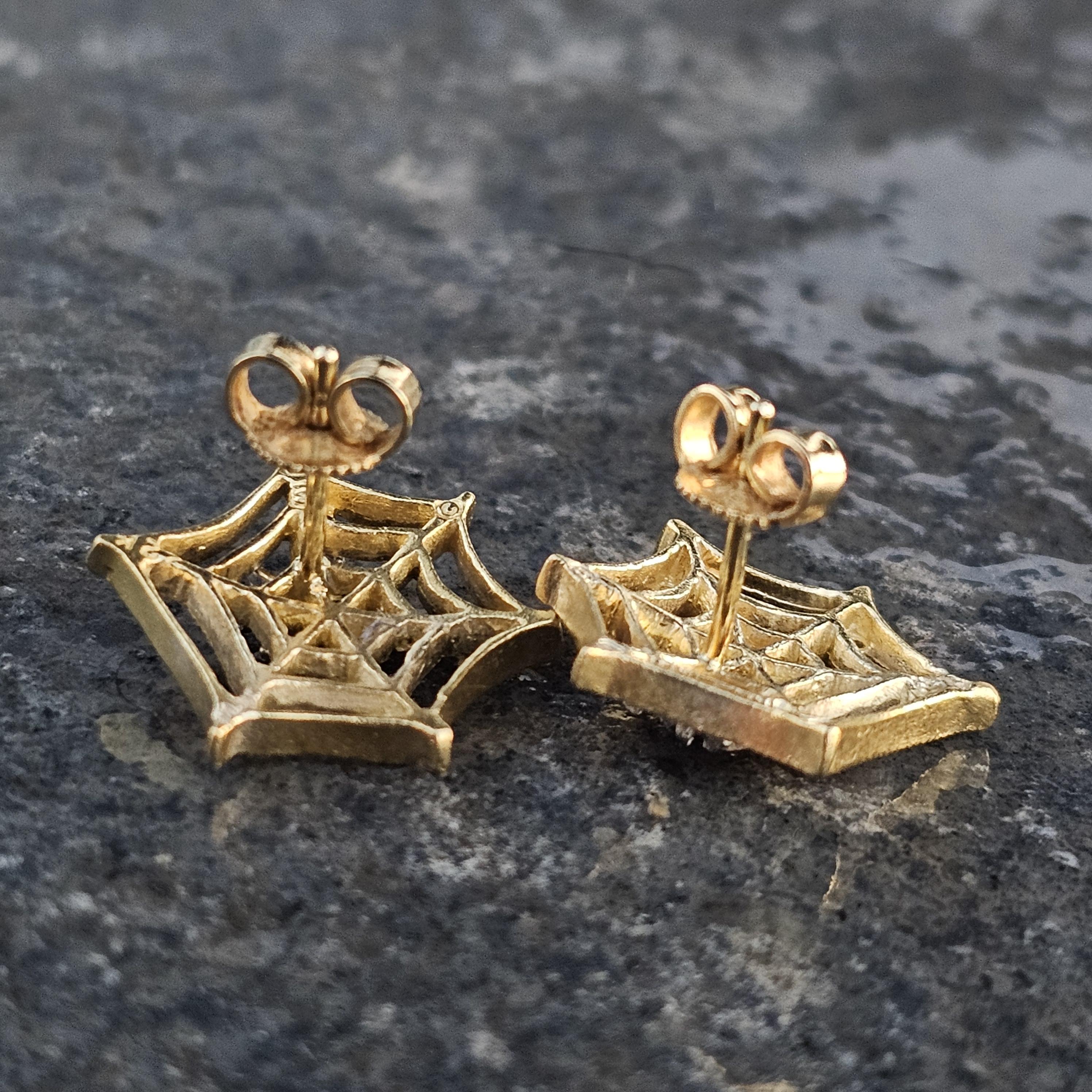 Cathy Waterman Spider Web Ohrstecker 22k Gold Platin Diamant-Ohrstecker Halloween Damen im Angebot