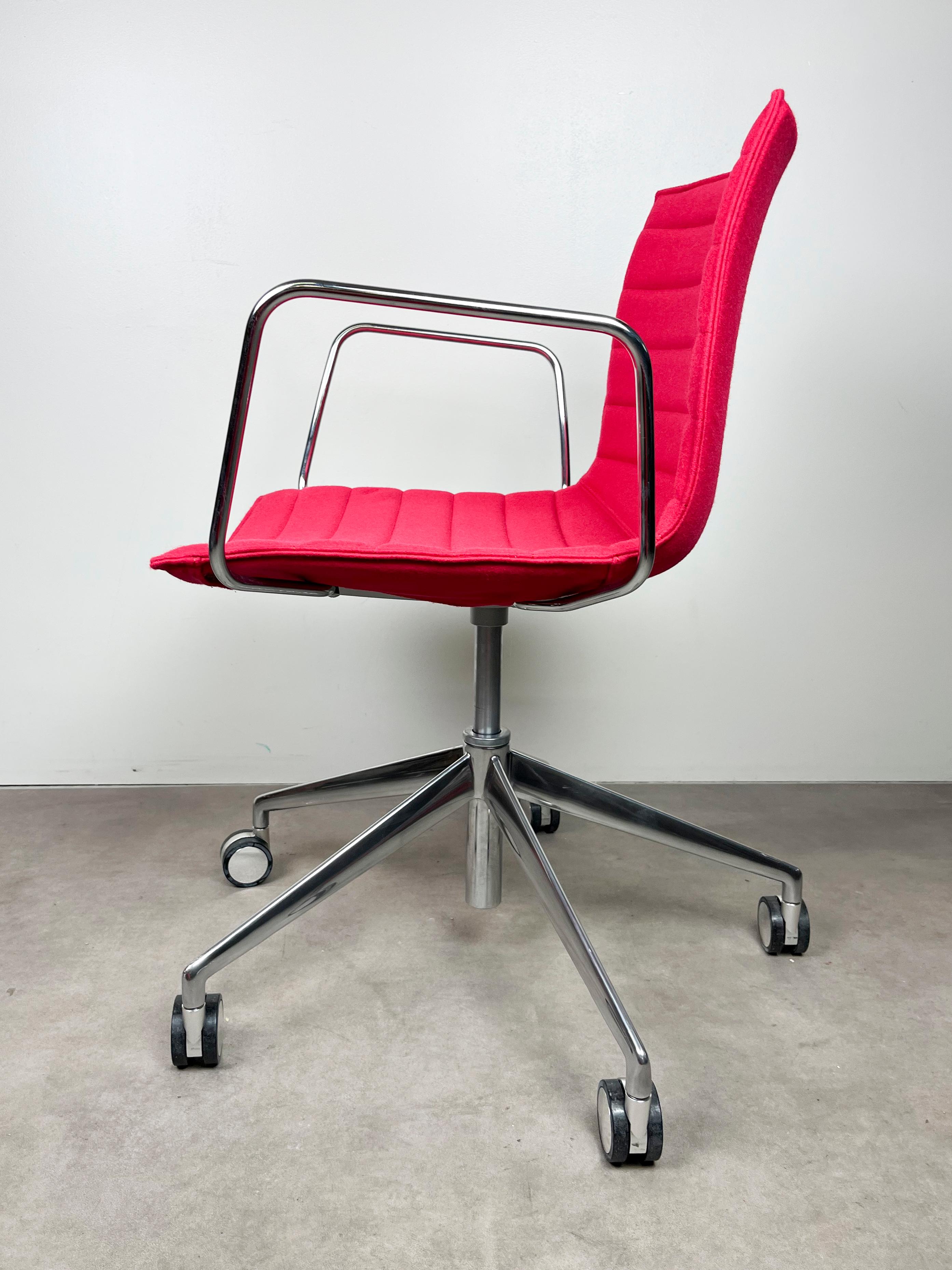 Catifa 46 in Pink Colour, by Lievore Altherr Molina for Arper, 2004 In Excellent Condition In Budapest, HU
