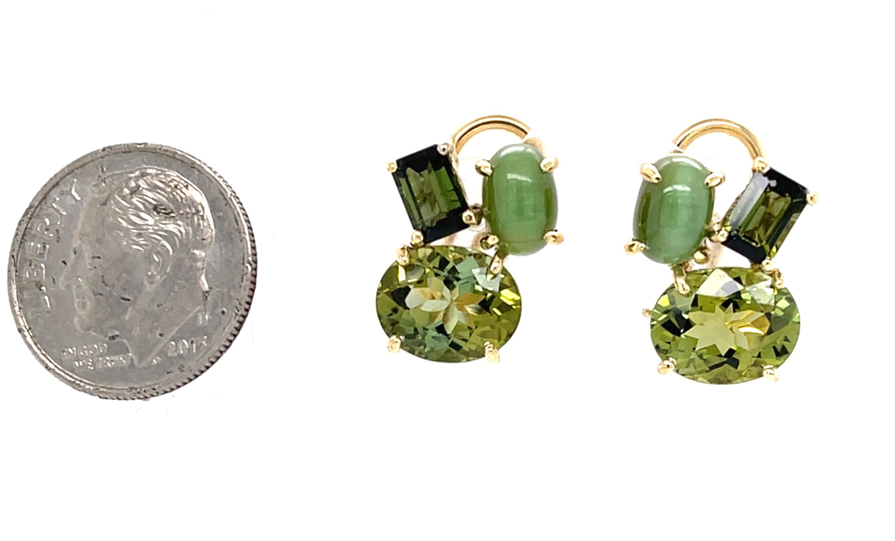 Boucles d'oreilles à pince en or jaune 18 carats, œil de chat et tourmaline verte facettée Neuf - En vente à Los Angeles, CA
