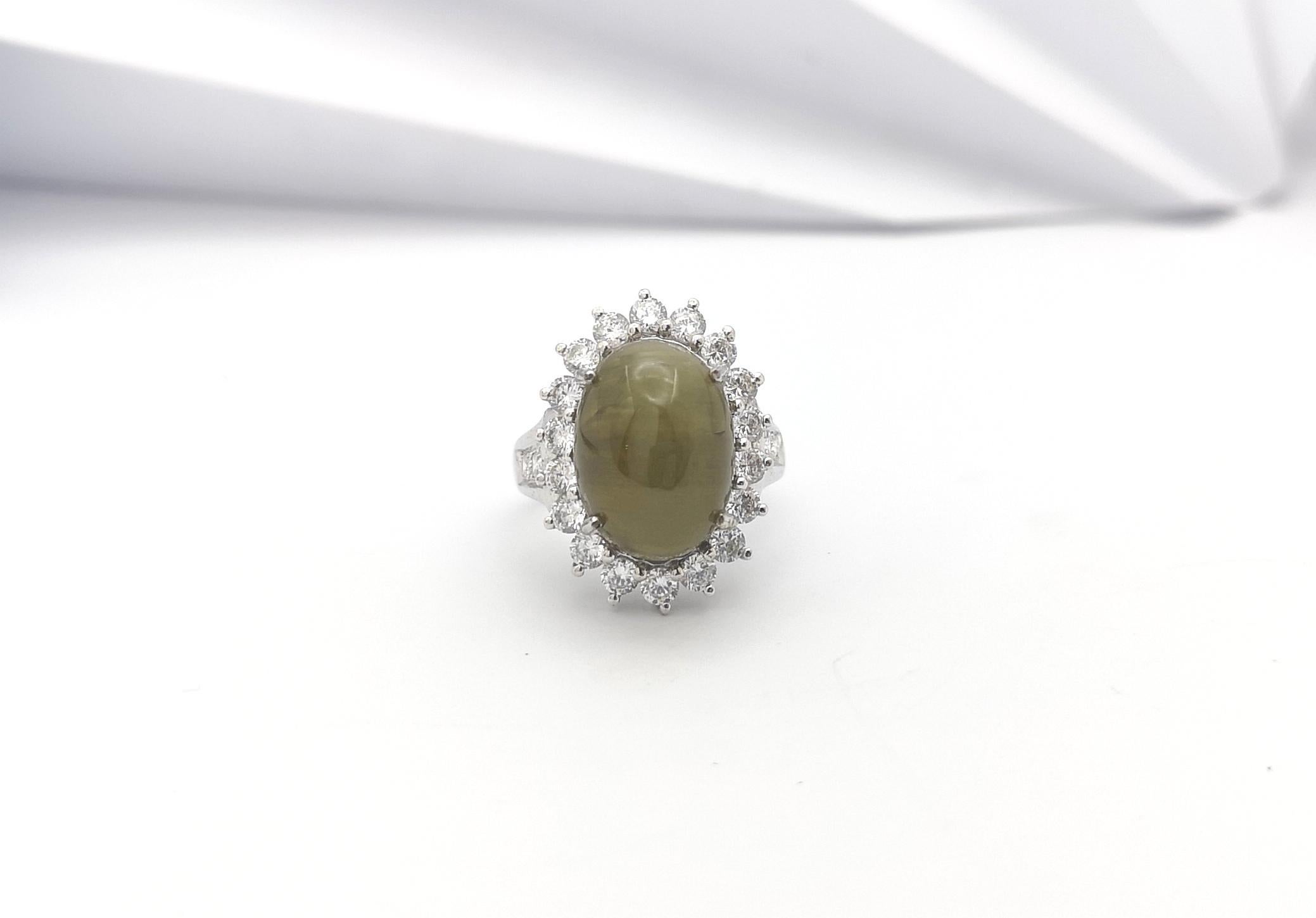 Anello con apatite a occhio di gatto e zirconia cubica con montatura in argento in vendita 7