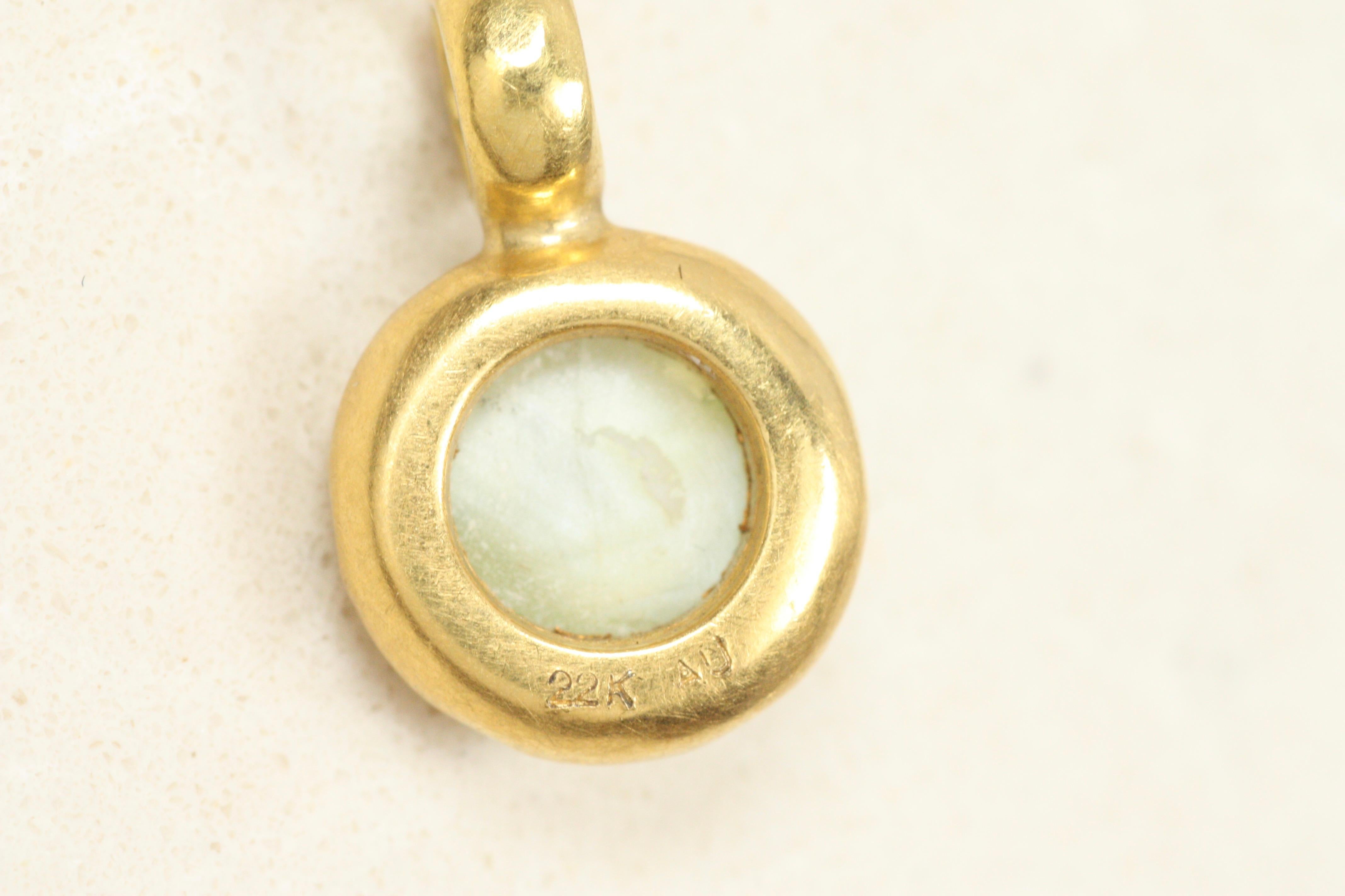 Pendentif breloque œil de chat - or jaune 22K Pour femmes en vente