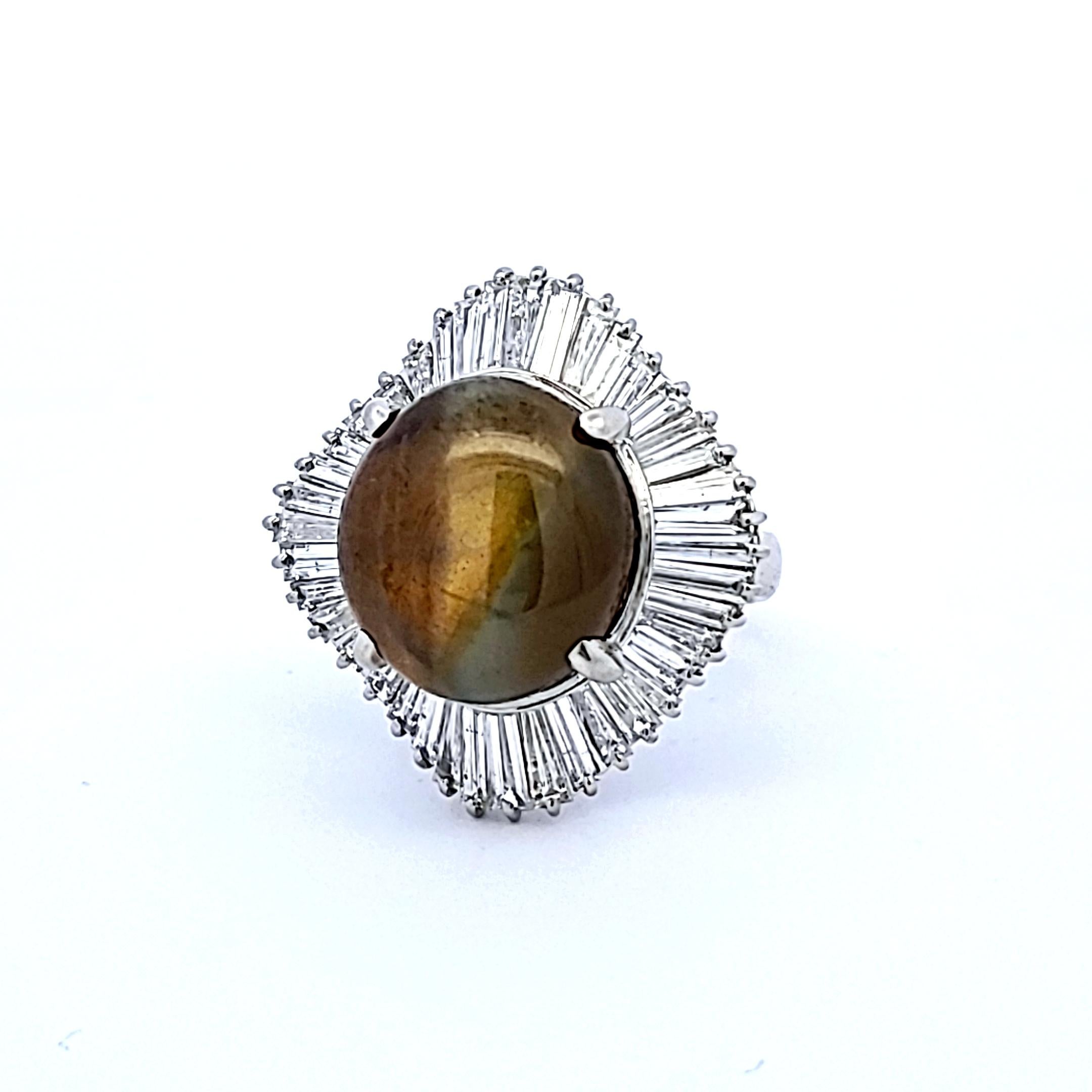 Cat's-Eye Chrysoberyll 3,43 Karat Platin-Ballerina-Ring in Baguette-Form mit Katzenschliff im Angebot 3