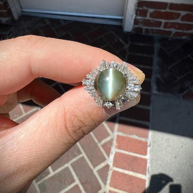 Women's Cats Eye Chrysoberyl Diamond Platinum Sunburst Ring For Sale
