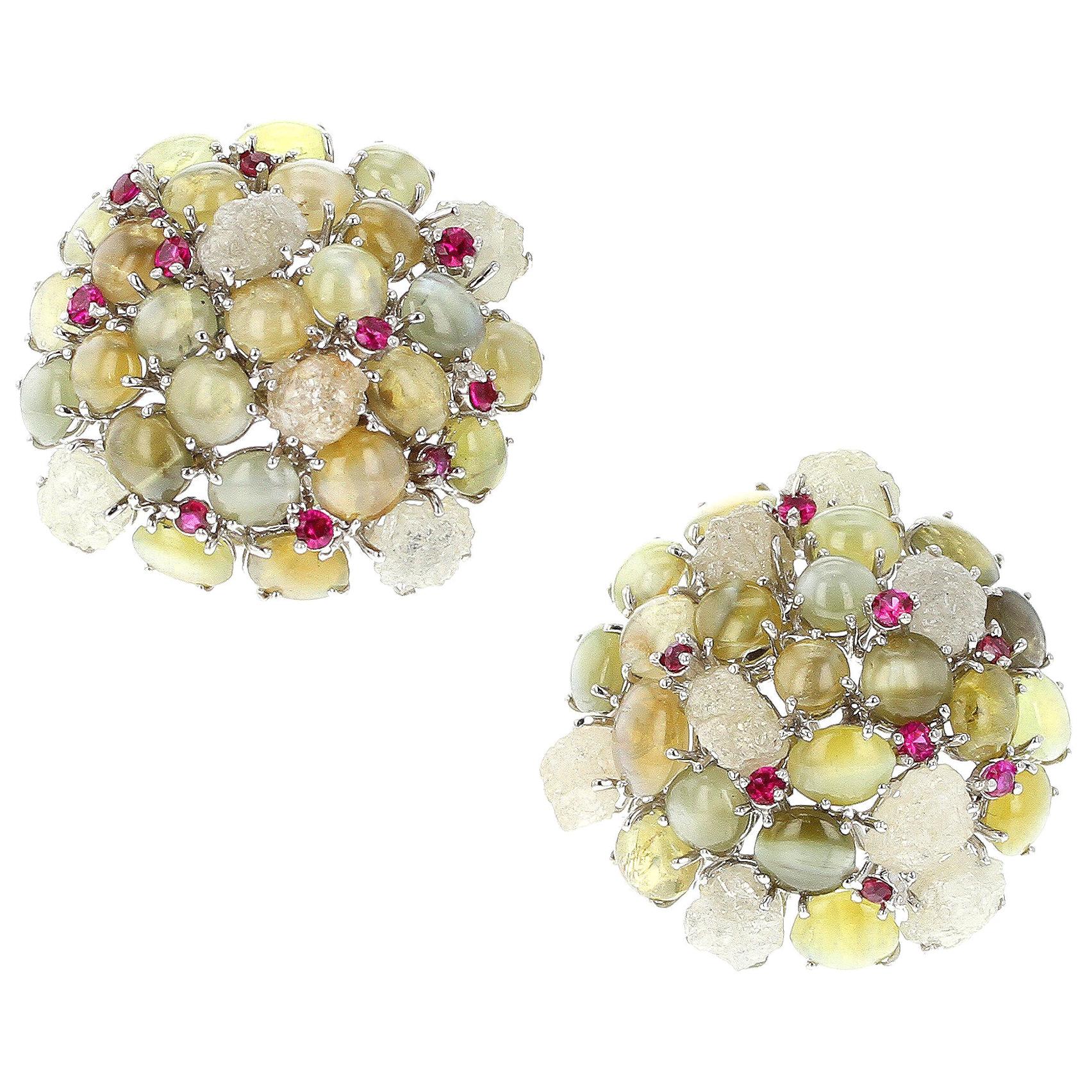 Cat’s Eye Chrysoberyl Earrings with Rough Diamonds and Rubies, 18 Karat Gold For Sale