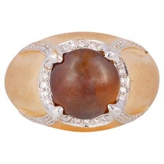 Used Cat's Eye & Diamond Surrounded By Brush Finish 18k Gold Ring