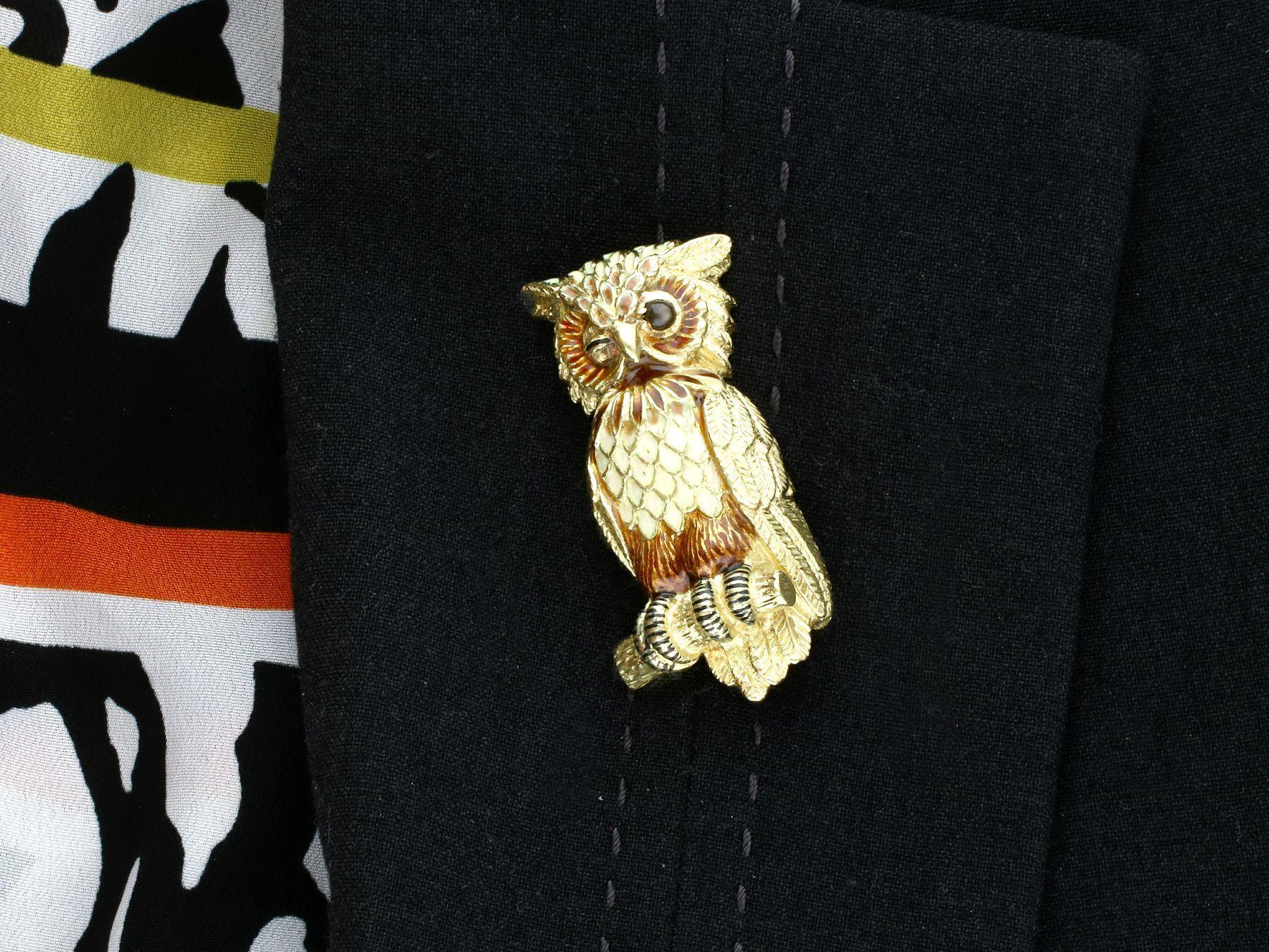 Cat's Eye Enamel and 18k Yellow Gold Owl Brooch by Tiffany & Co 3