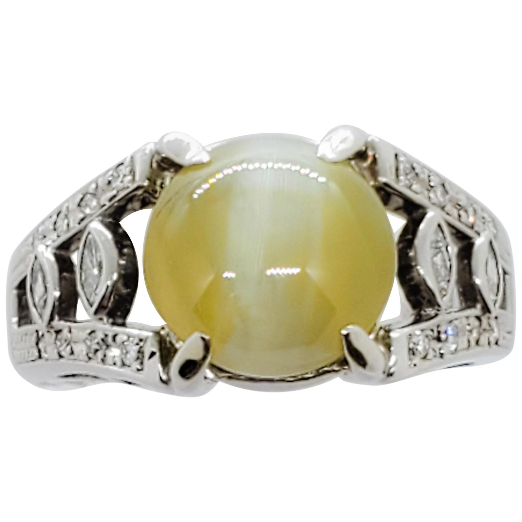 Cat's Eye Green Chrysoberyl Cabochon and White Diamond Ring in Platinum