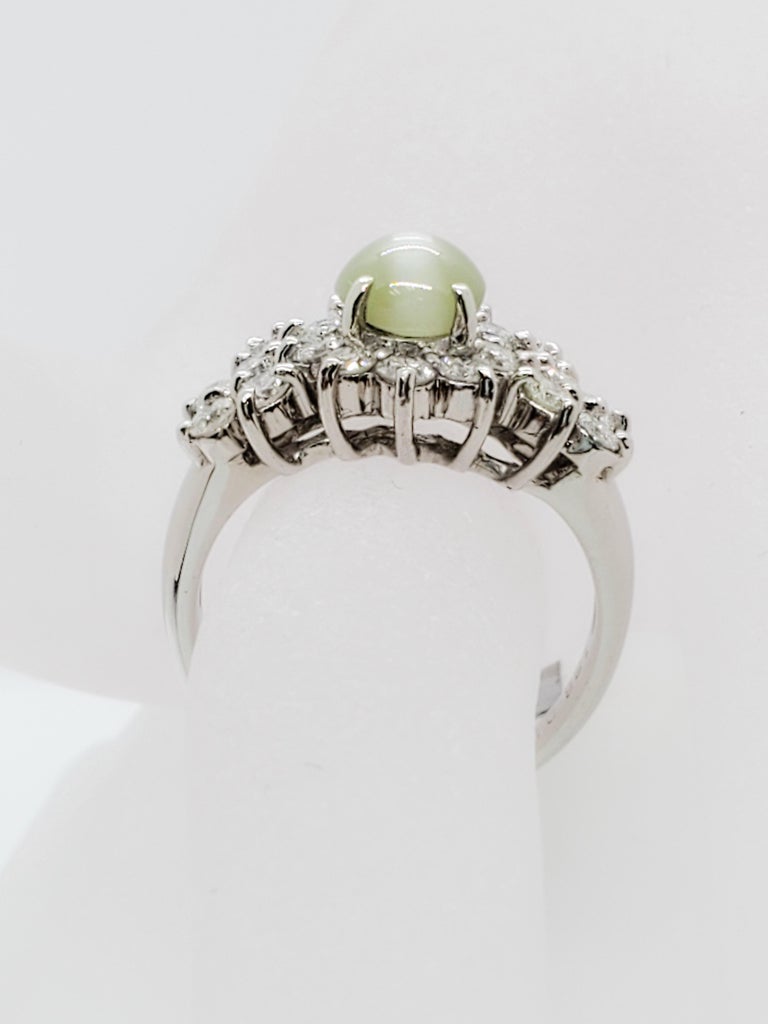 Cat's Eye Green Chrysoberyl Oval Cabochon and White Diamond Ring in