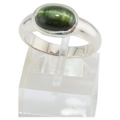 Cat's eye green phenomen tourmaline silver ring