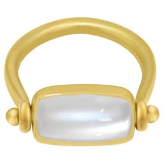 Cat's-Eye Platinum Moonstone Yellow Gold Swivel Ring, Denise Betesh 2023