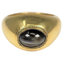 Cat's Eye Ring in 18 Karat Gold