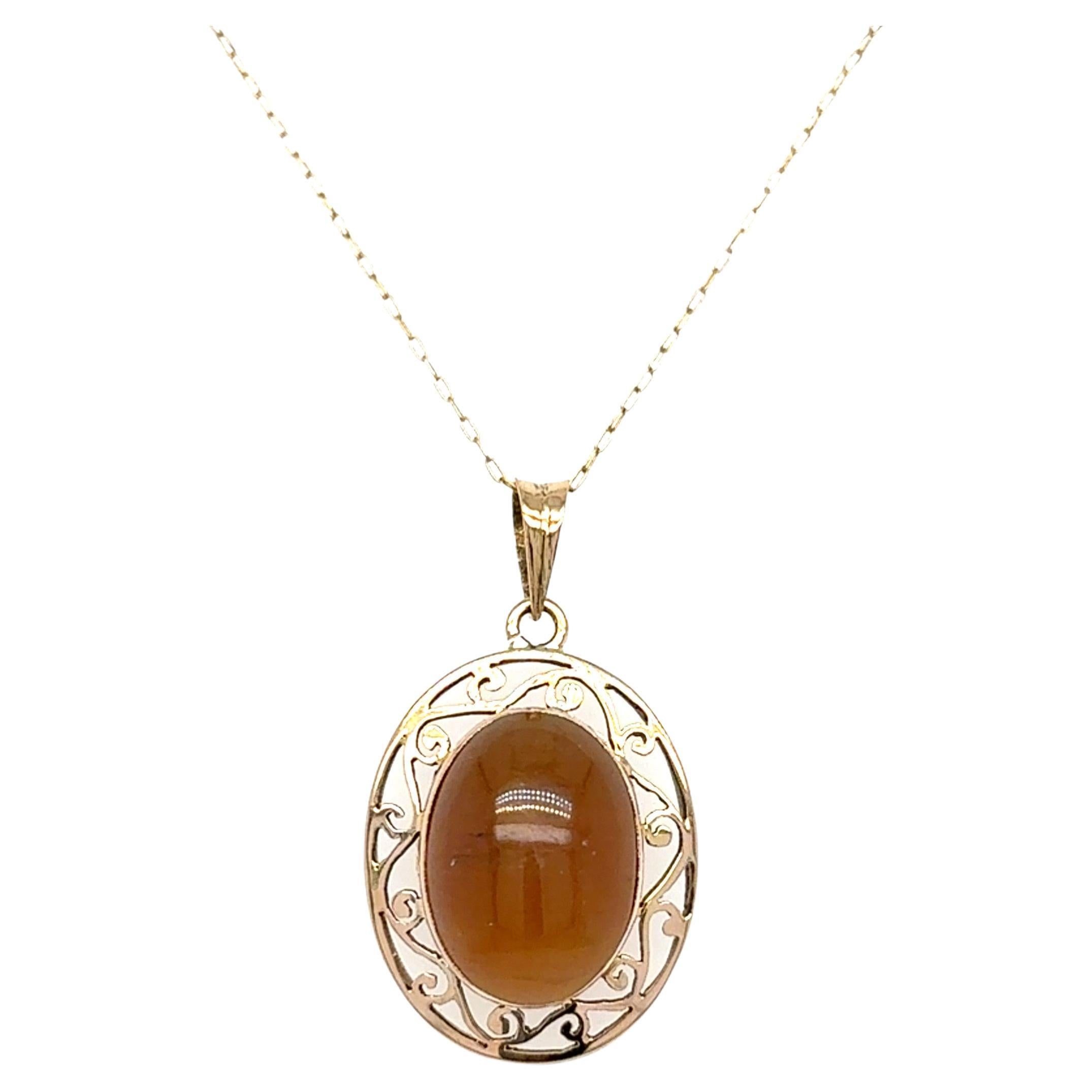 Cat's Eye Yellow Gold Pendant Necklace