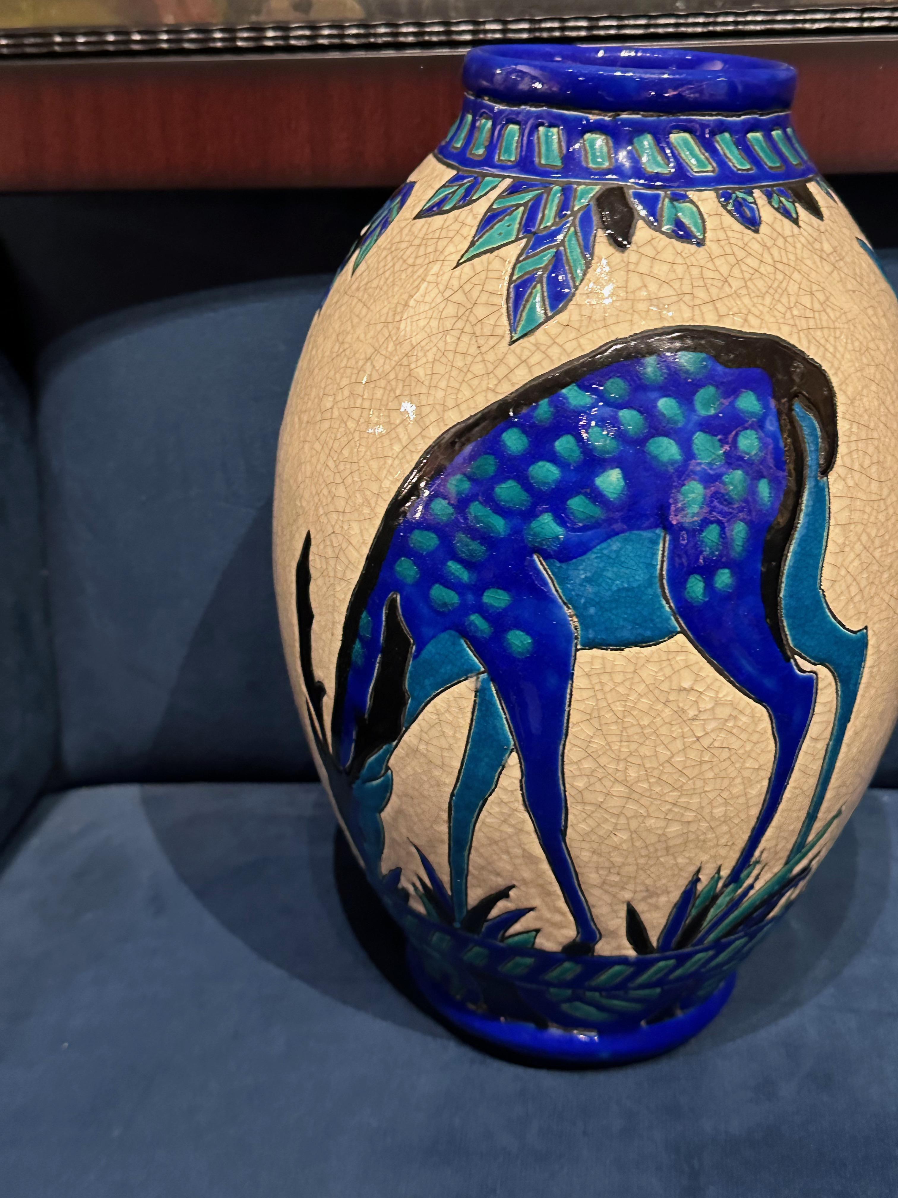 Catteau Boch Gazelle-Vase mit einzigartigem, passendem Gemälde Belgien Art Deco (Keramik) im Angebot